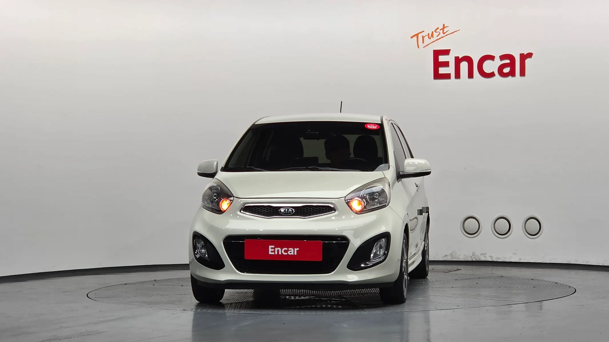 Kia 모닝 2013 2/5