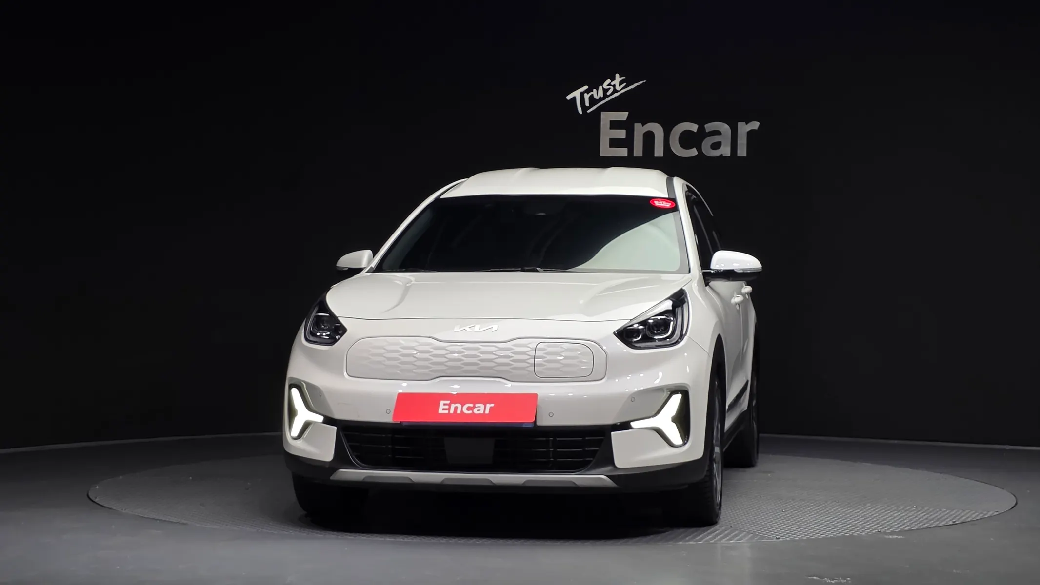 Kia 니로 플러스 2023 2/5