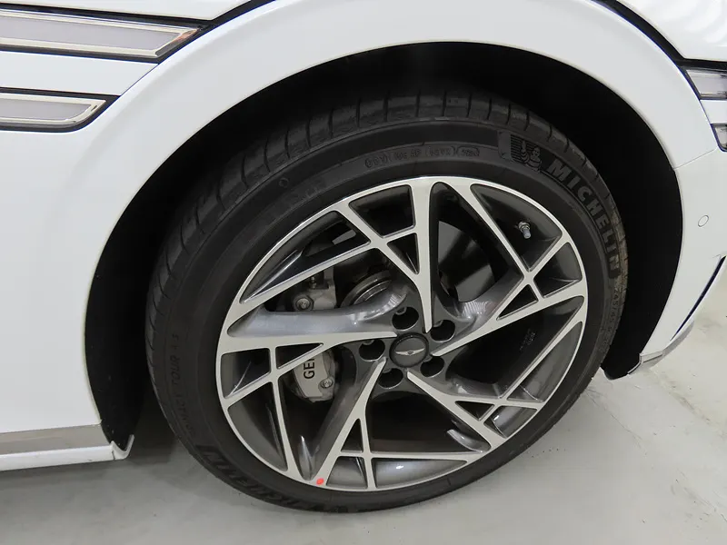 Genesis G90 (RS 4) 3.5 AWD 2025 20/21