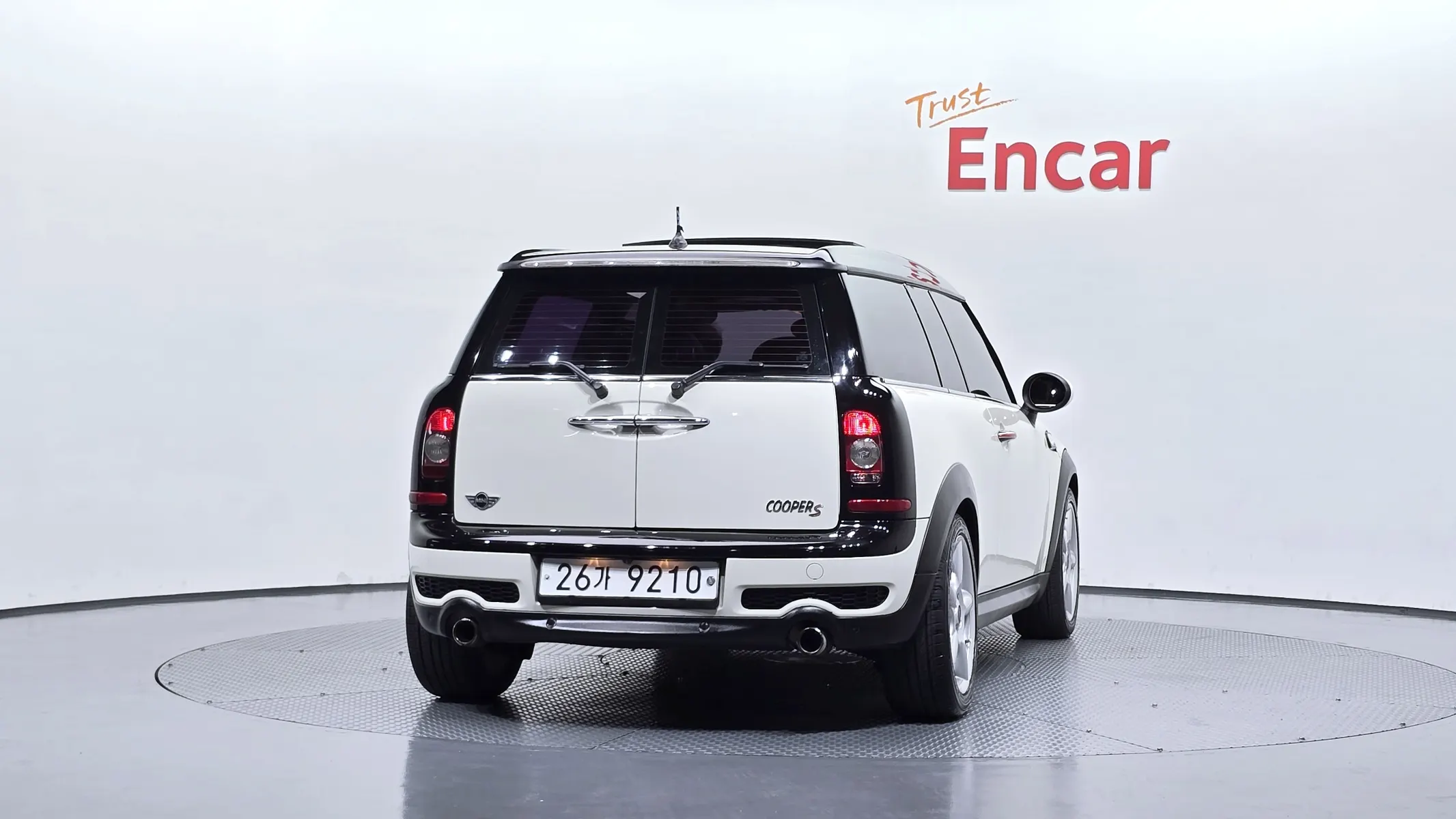 MINI S 2010 3/5