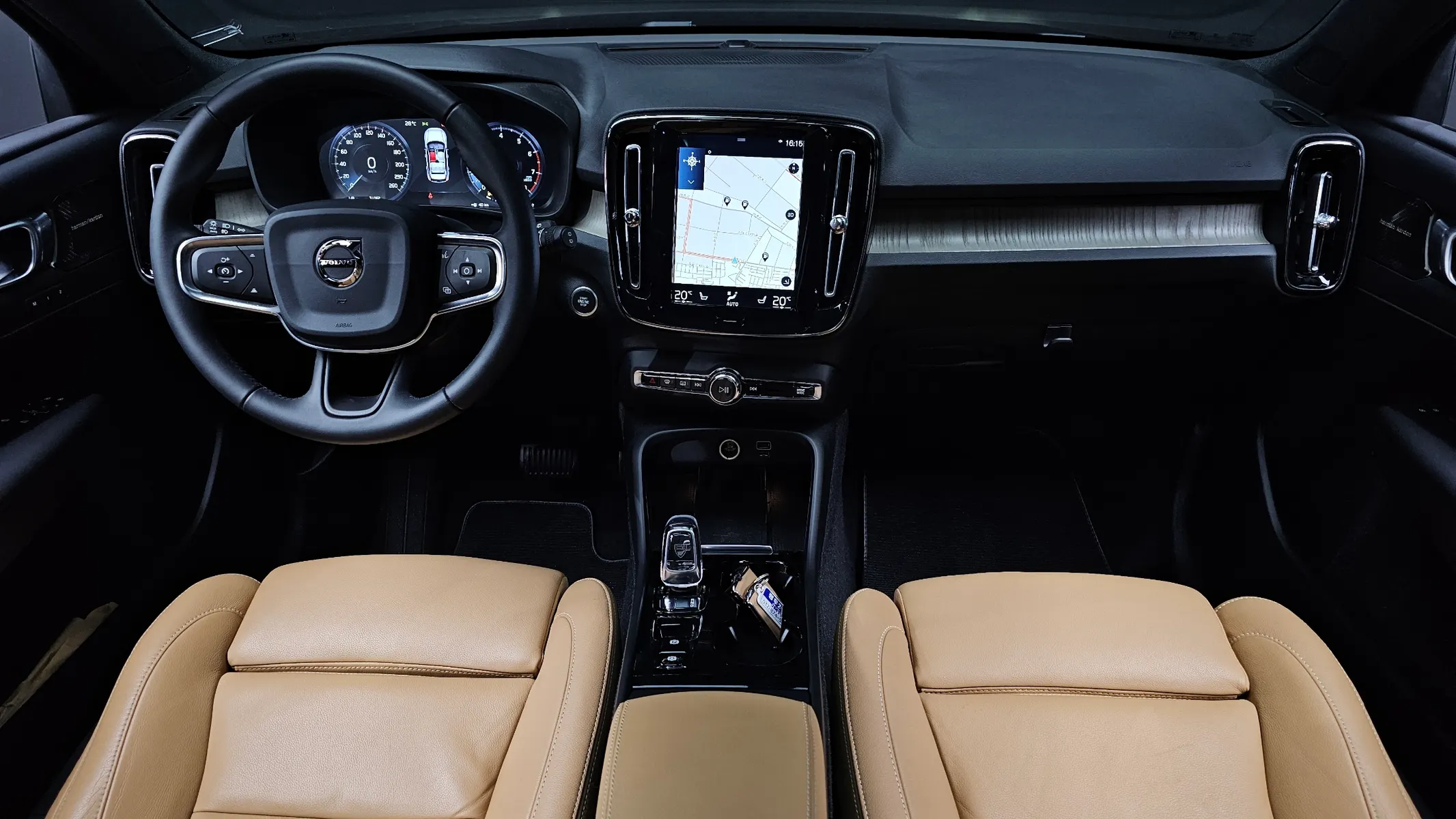 Volvo XC40 T4 2019 4/5