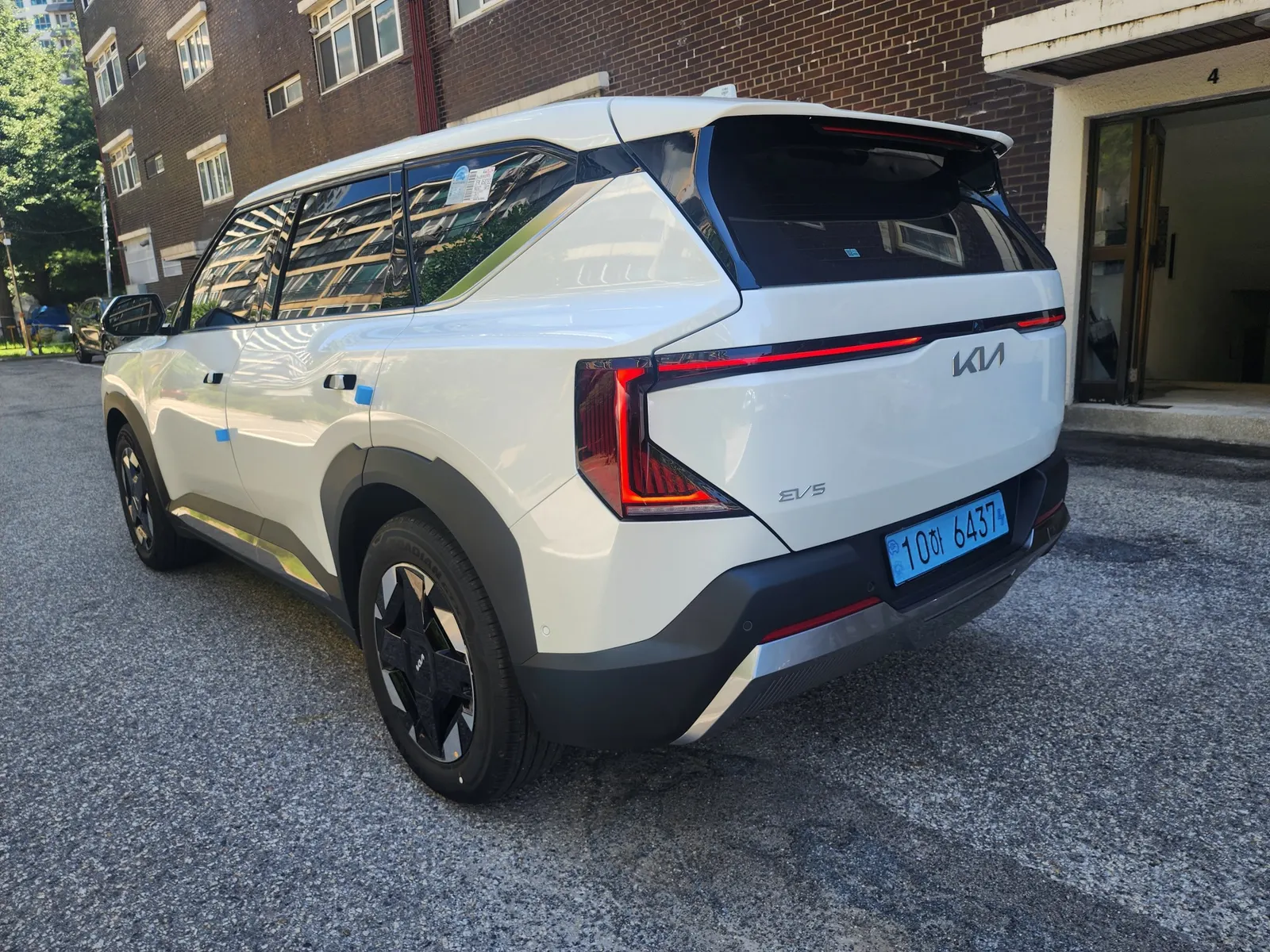 Kia EV5 2WD 2026 4/5