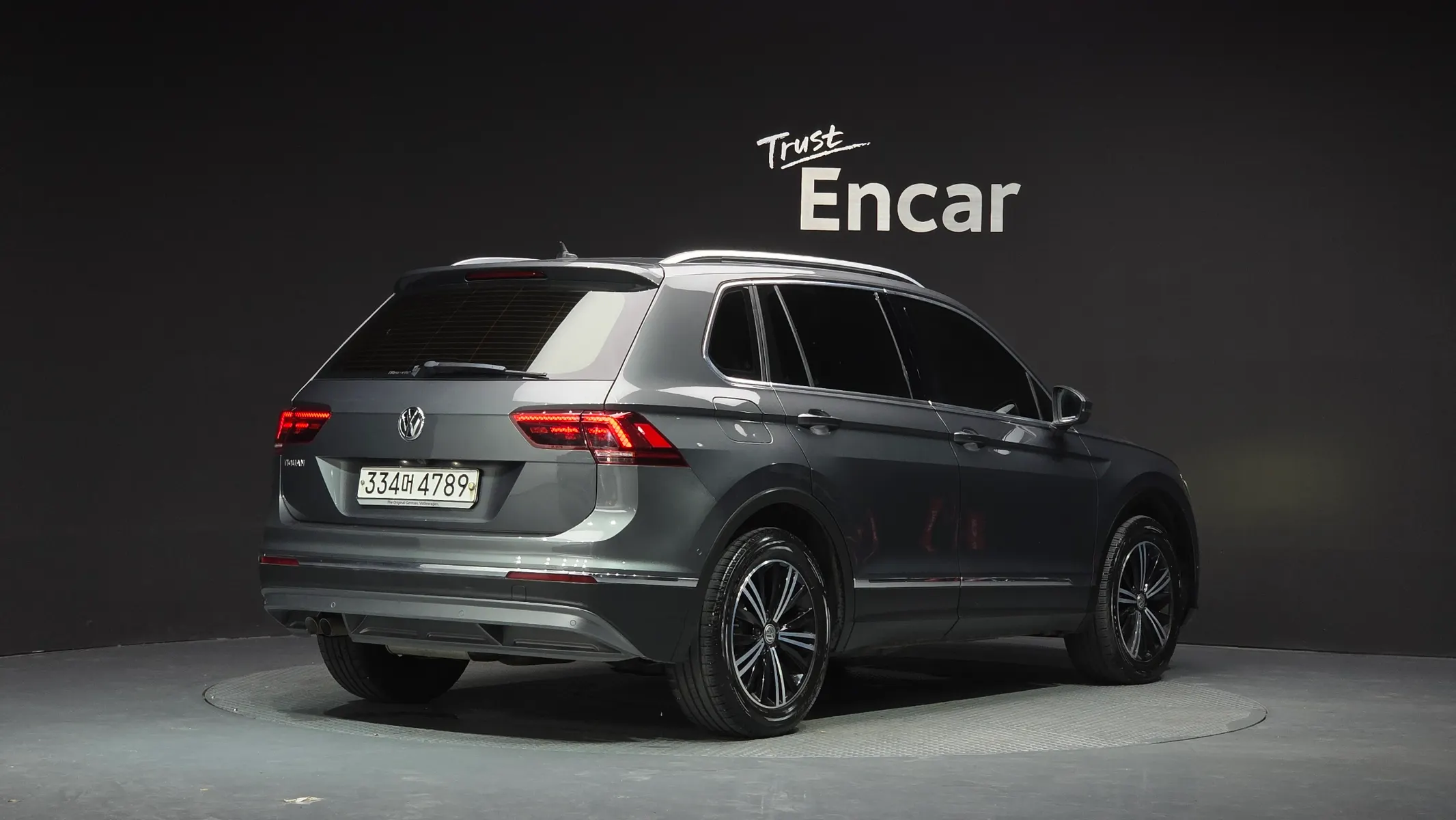 Volkswagen 2 2.0 TDI 2020 2/35