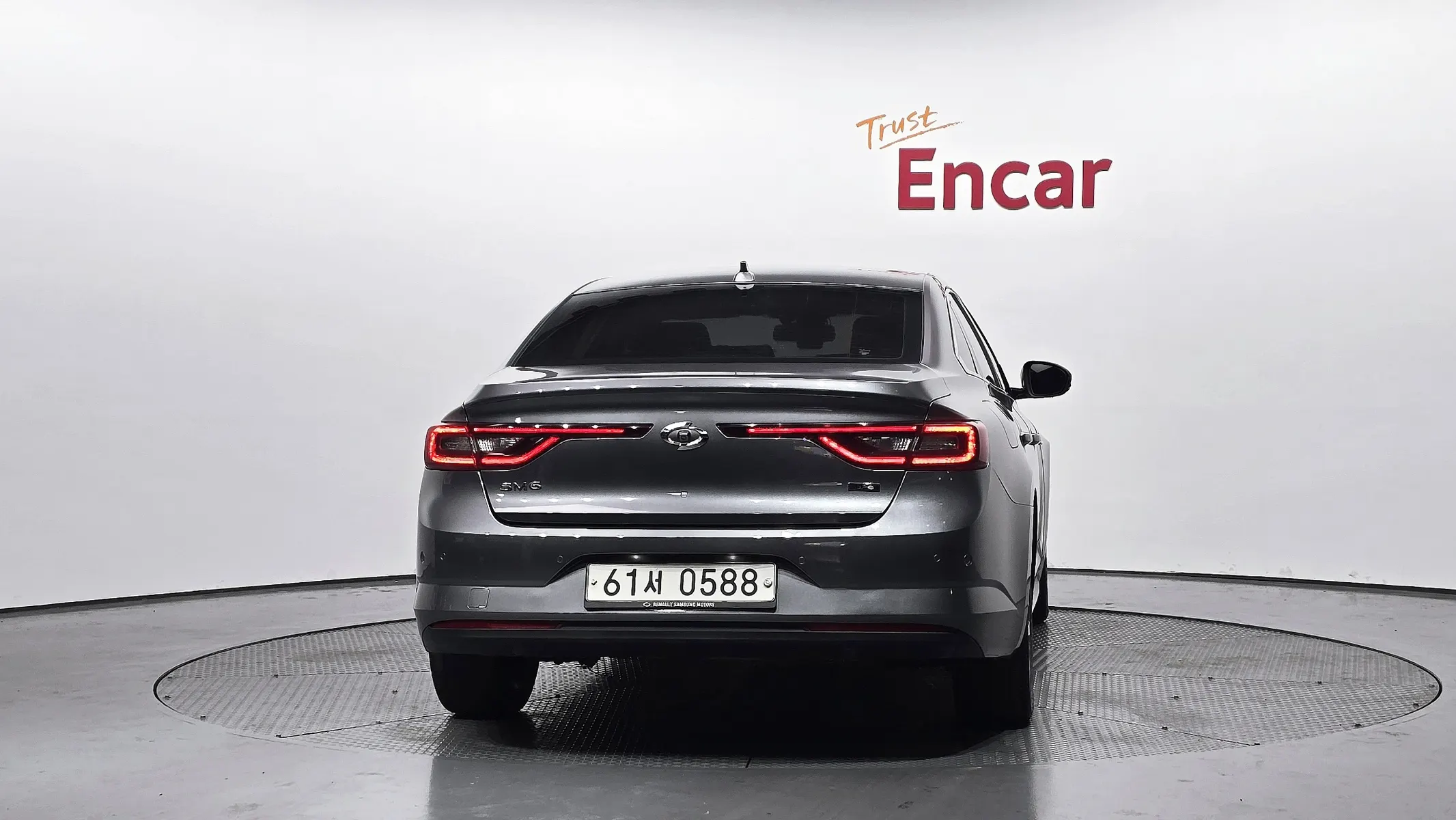 Renault Korea SM6 2.0 LPe RE () 2016 3/5