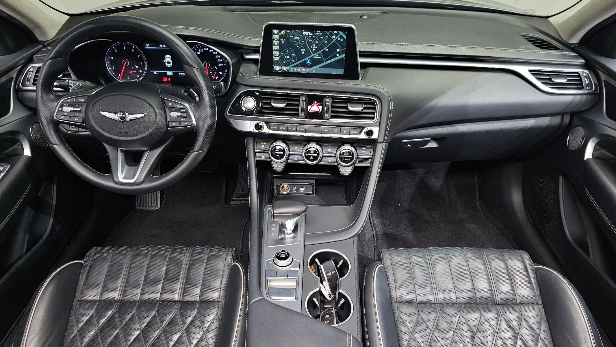 Genesis G70 2.0T 2018 4/5