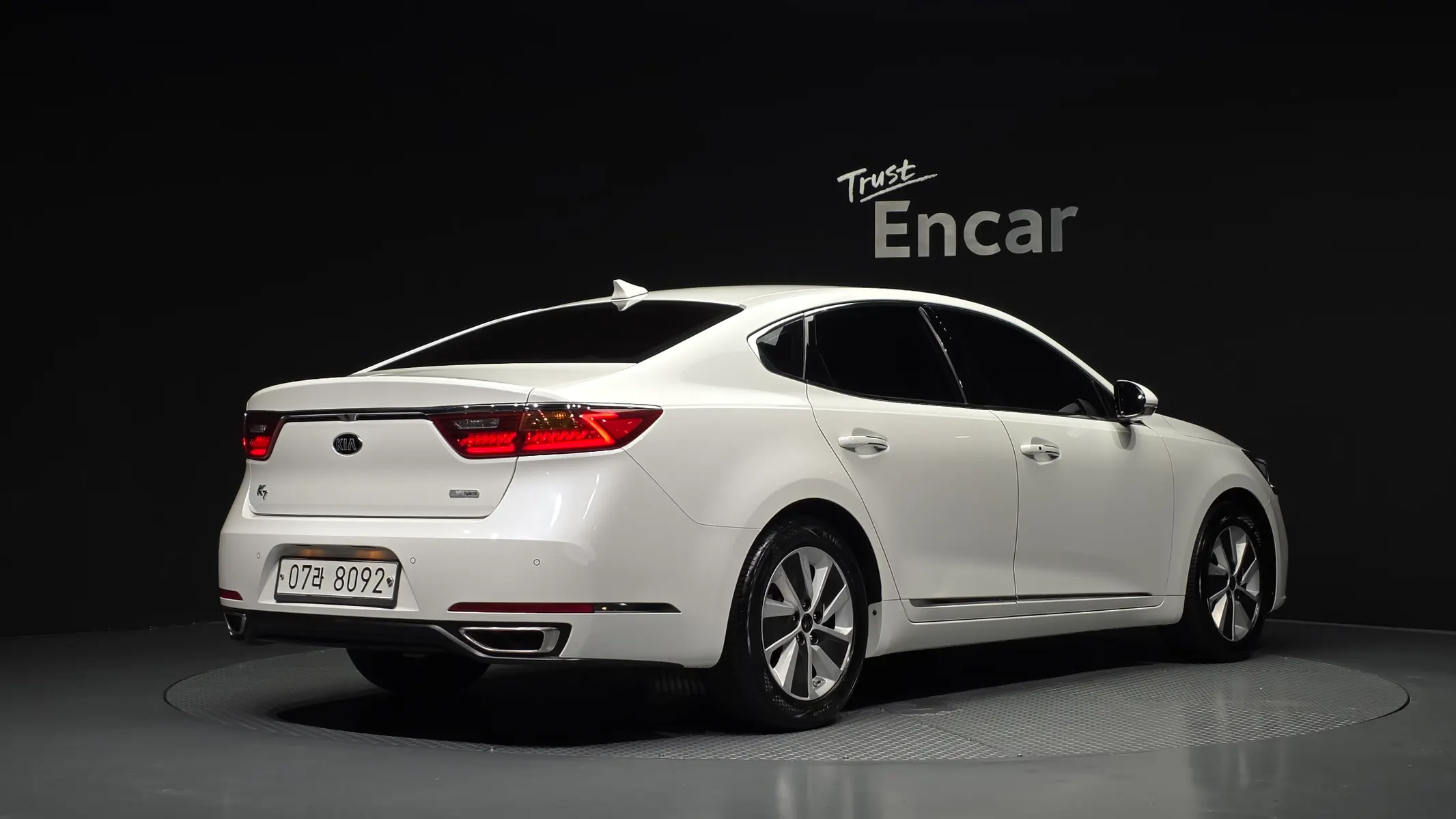Kia K7 2017 2/32