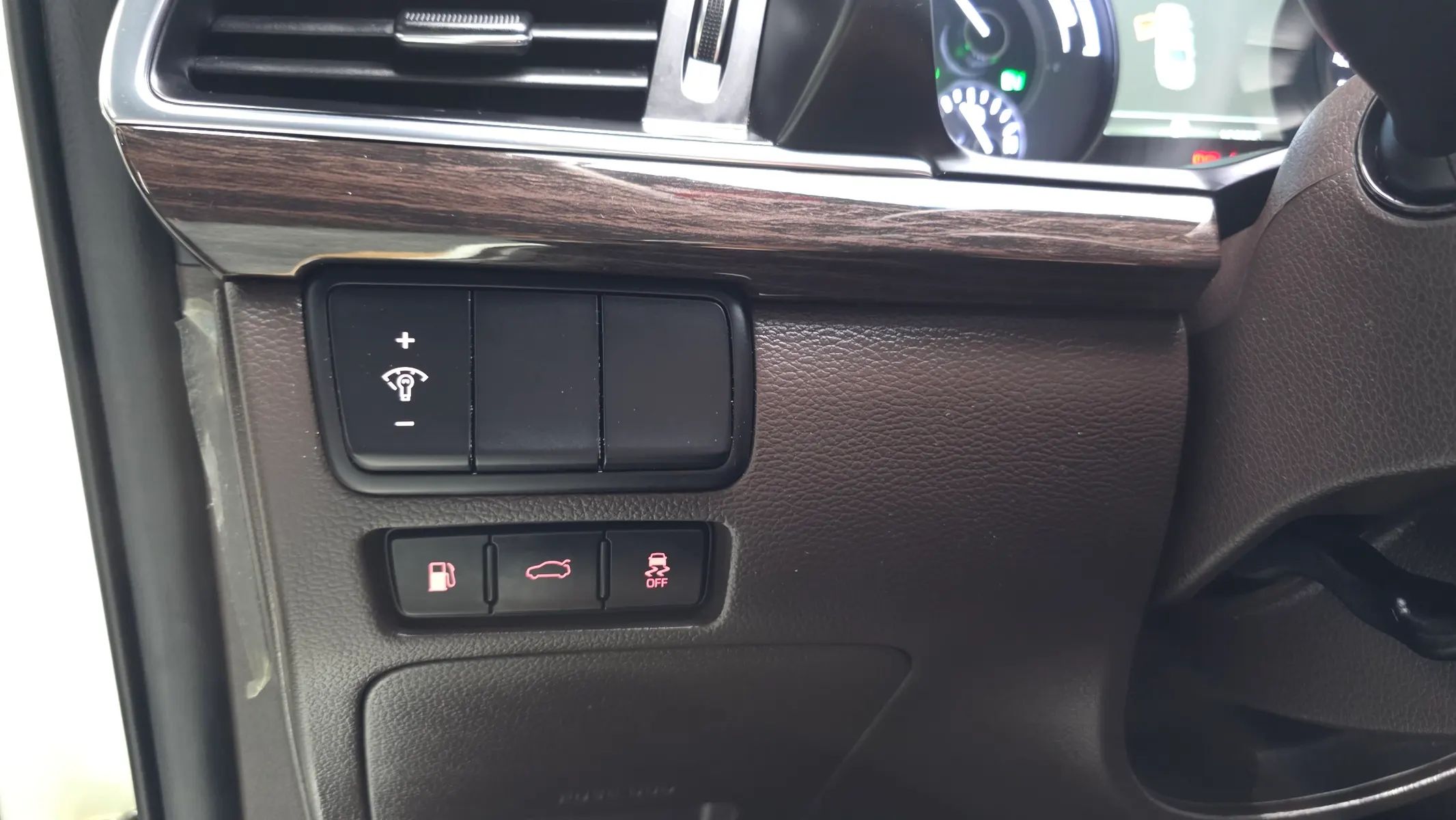 Kia K7 2017 31/32