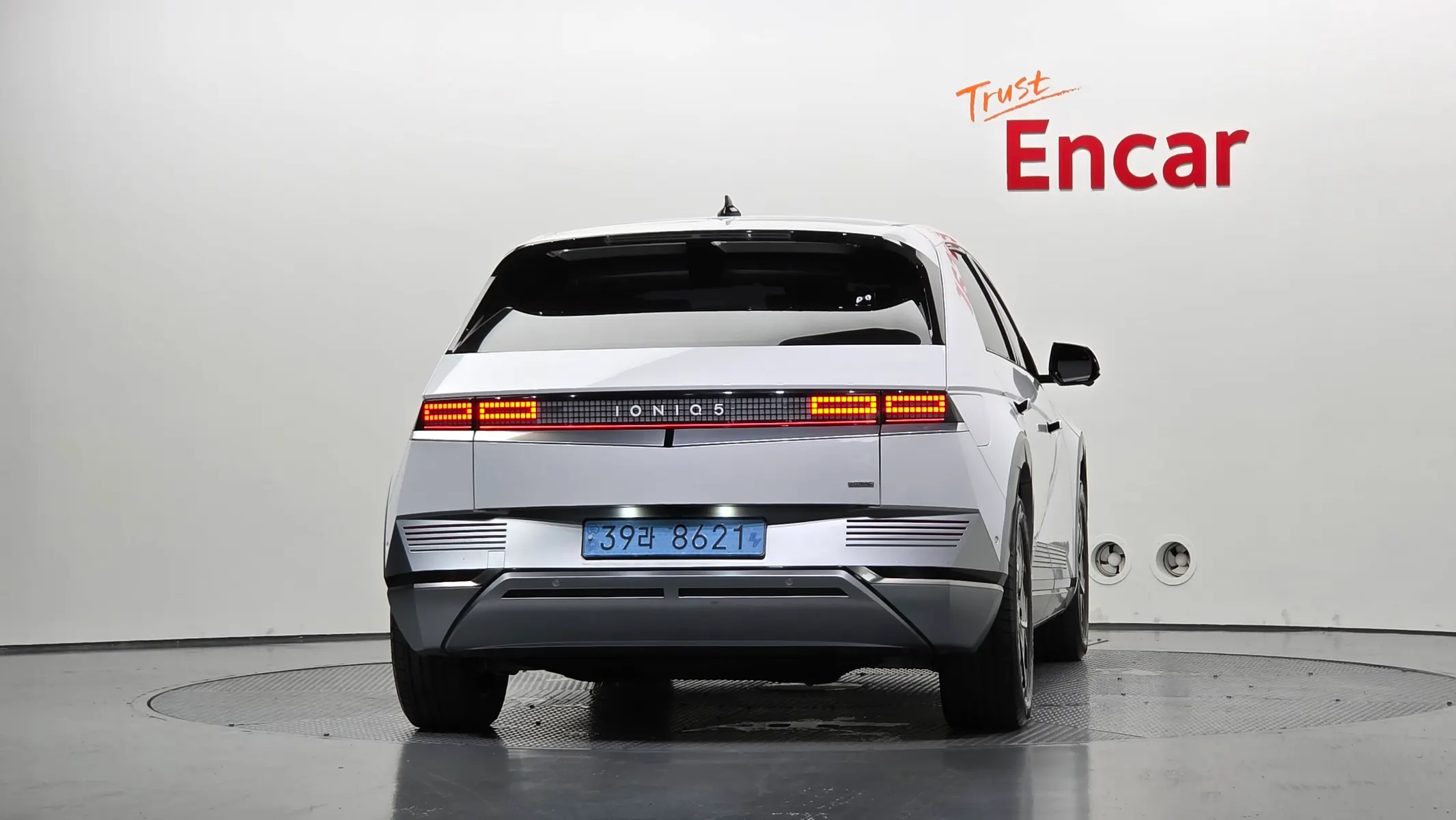 Hyundai Ioniq 5 AWD 2022 3/5