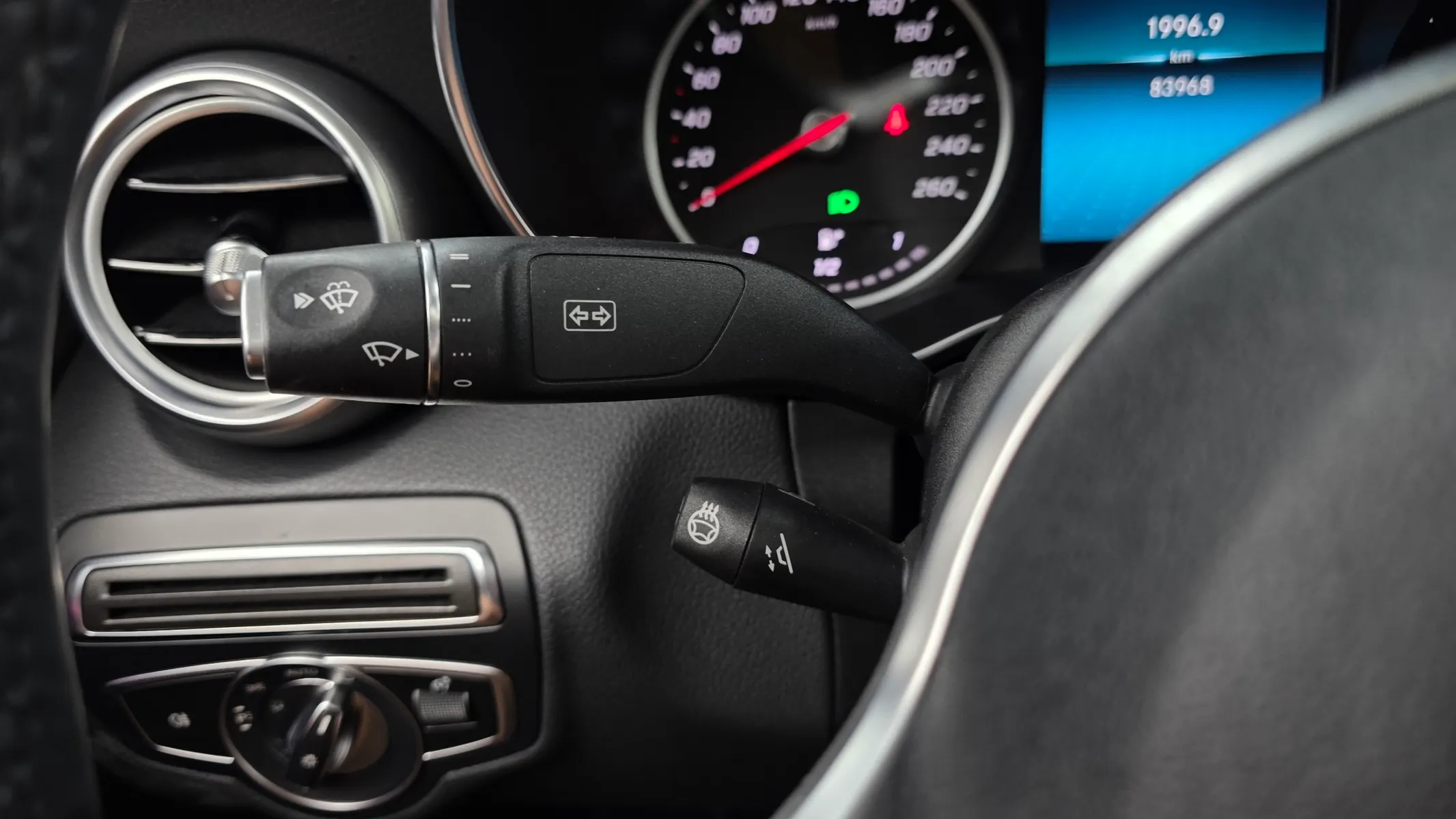 Mercedes-Benz C-Class W205 C220 d 4MATIC 2019 28/29