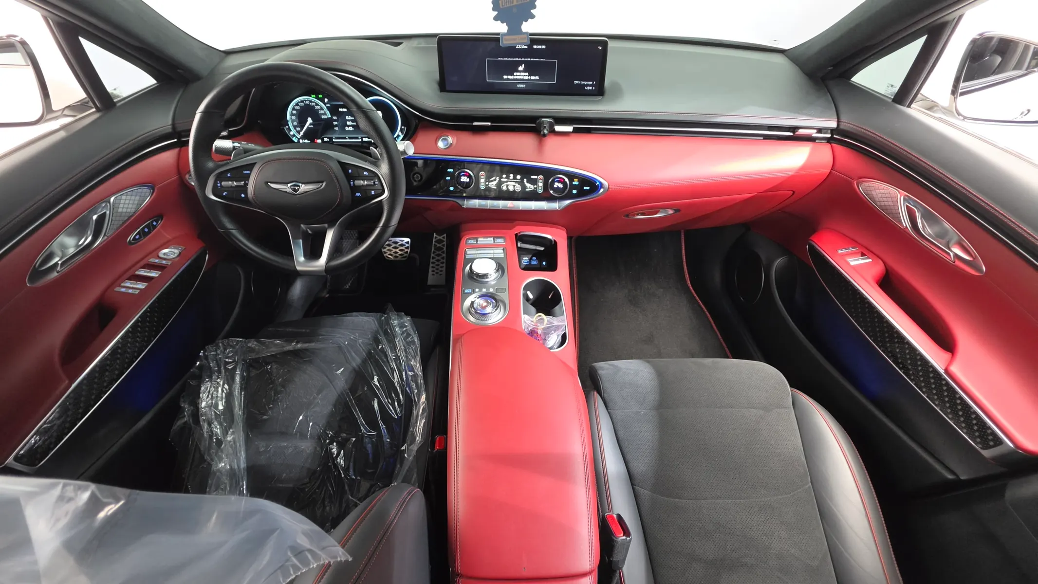 Genesis GV70 2.5T AWD 2024 4/5