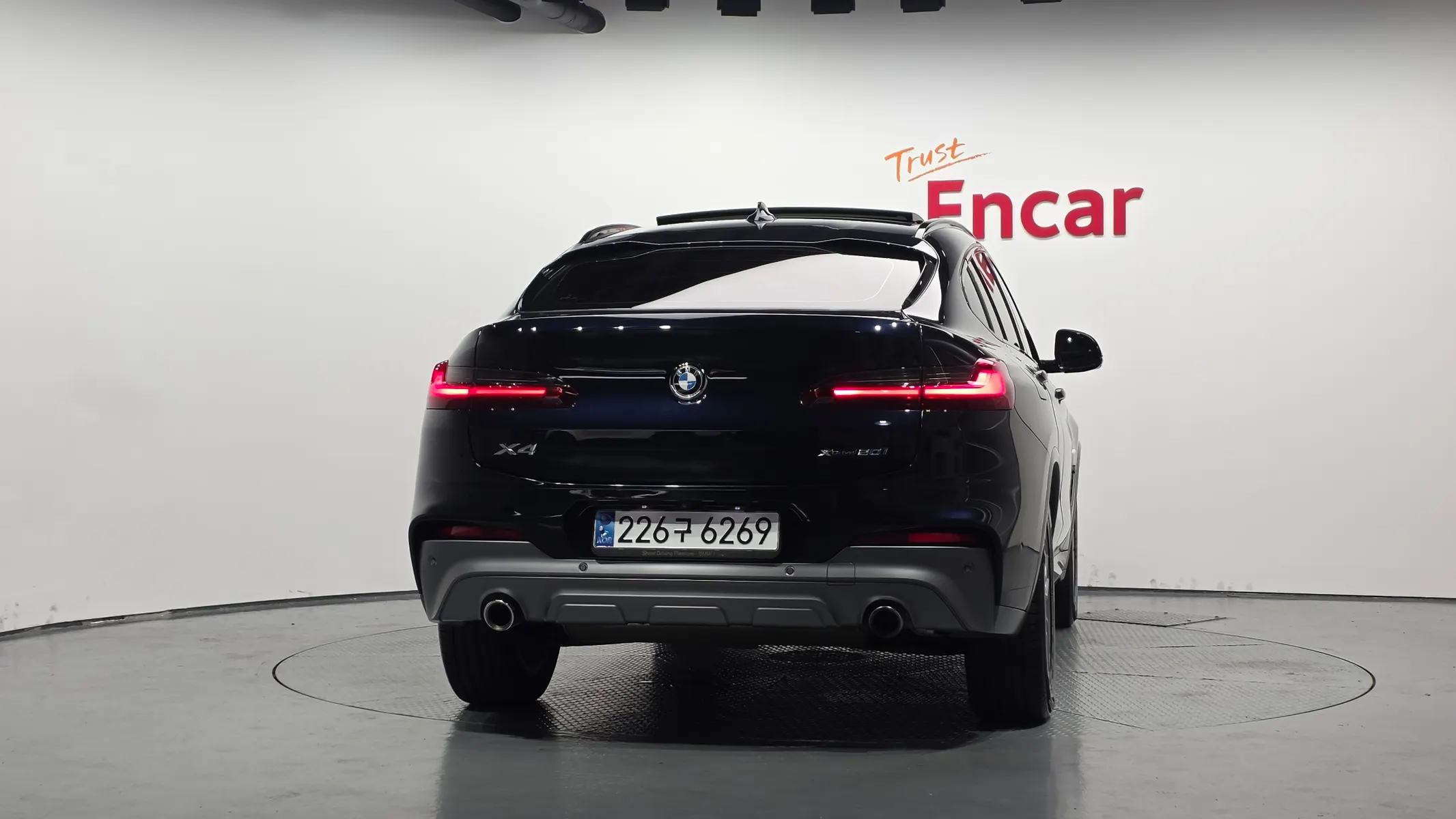 BMW X4 (G02) xDrive20i M X 2021 3/32