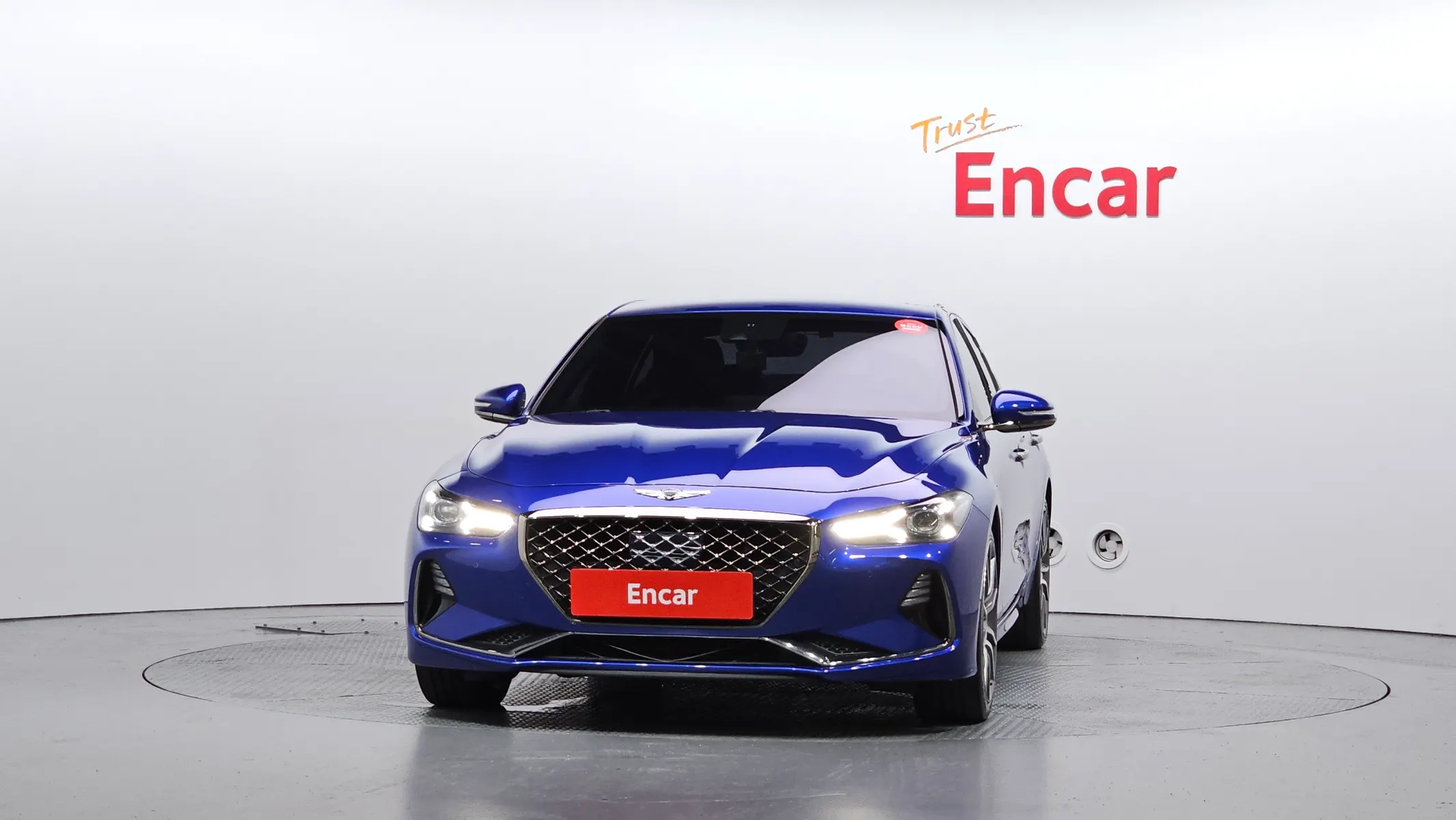 Genesis G70 2.0T 2018 2/5
