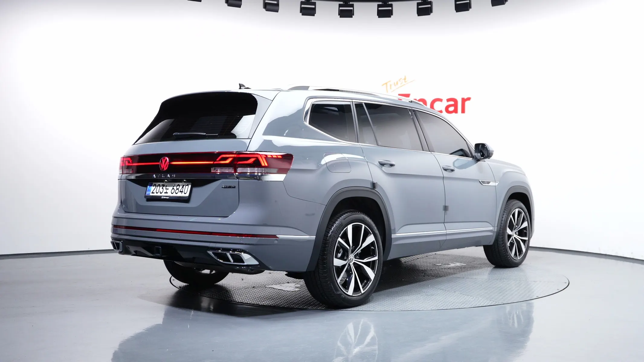 Volkswagen 아틀라스 2.0 TSI R-LINE 6 2026 2/33