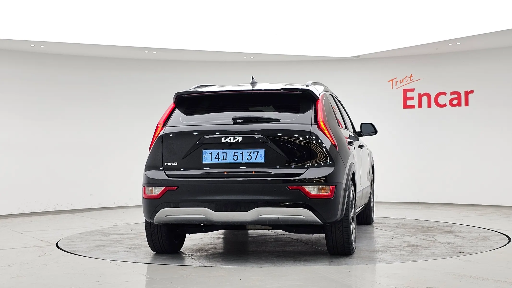 Kia EV 2022 3/5