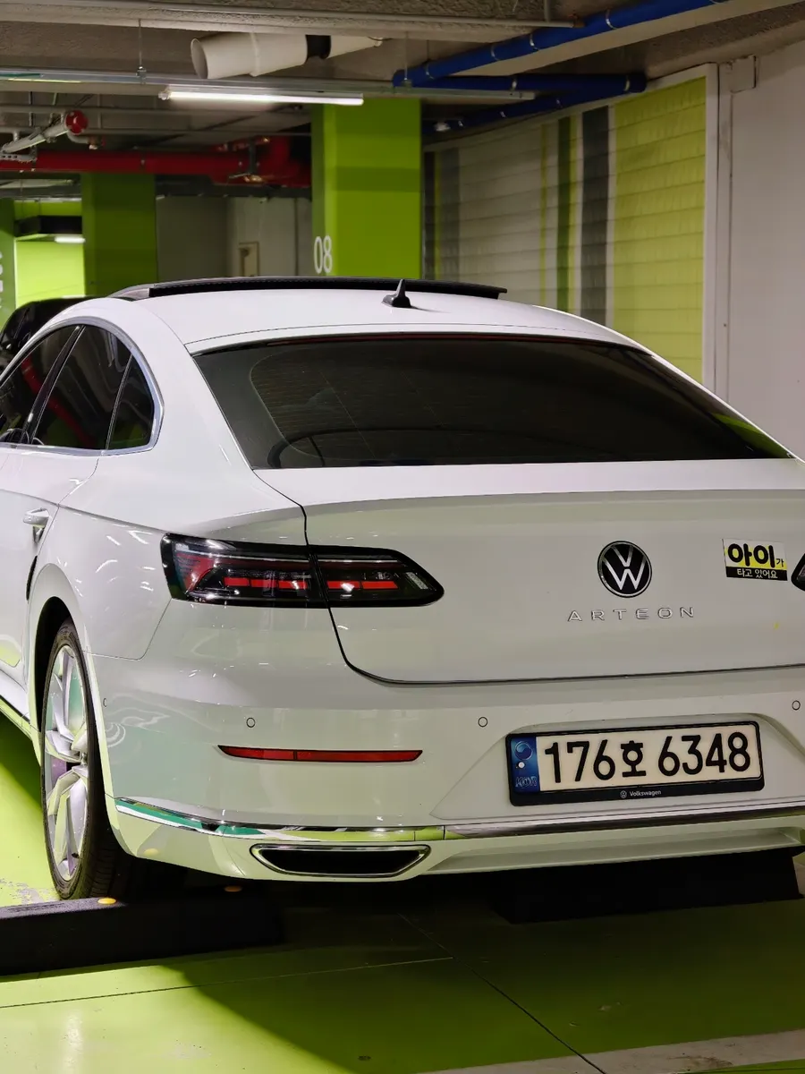 Volkswagen 아테온 2.0 TDI 2022 2/6