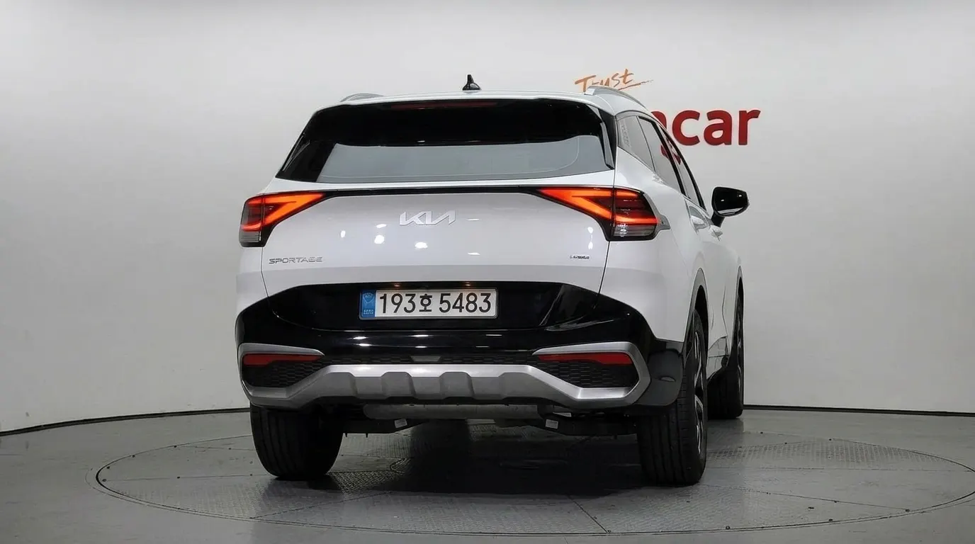 Kia 5 2WD 2022 3/5