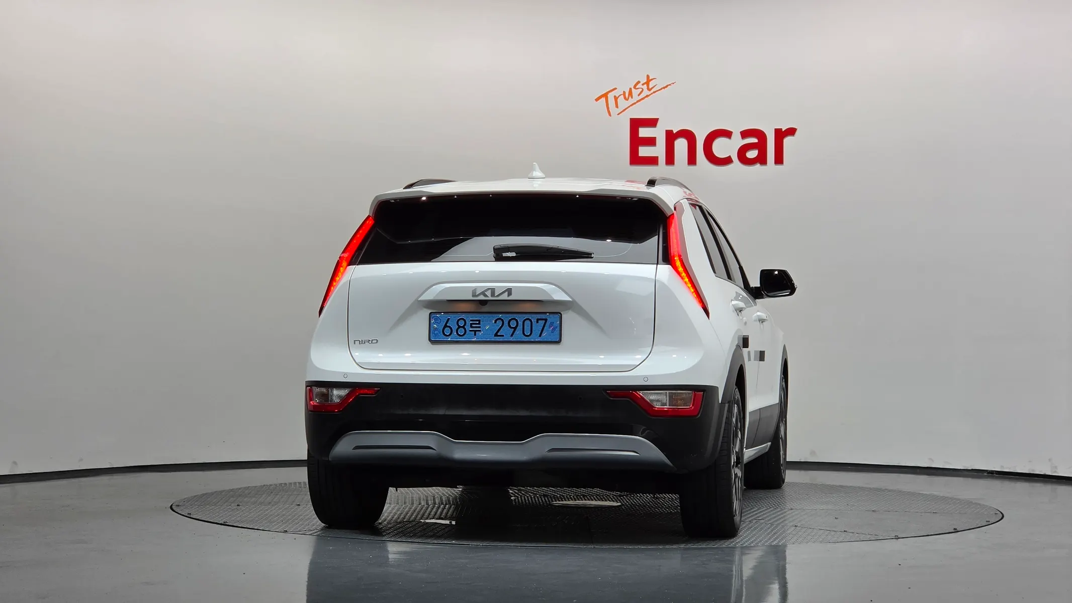 Kia EV 2023 3/5