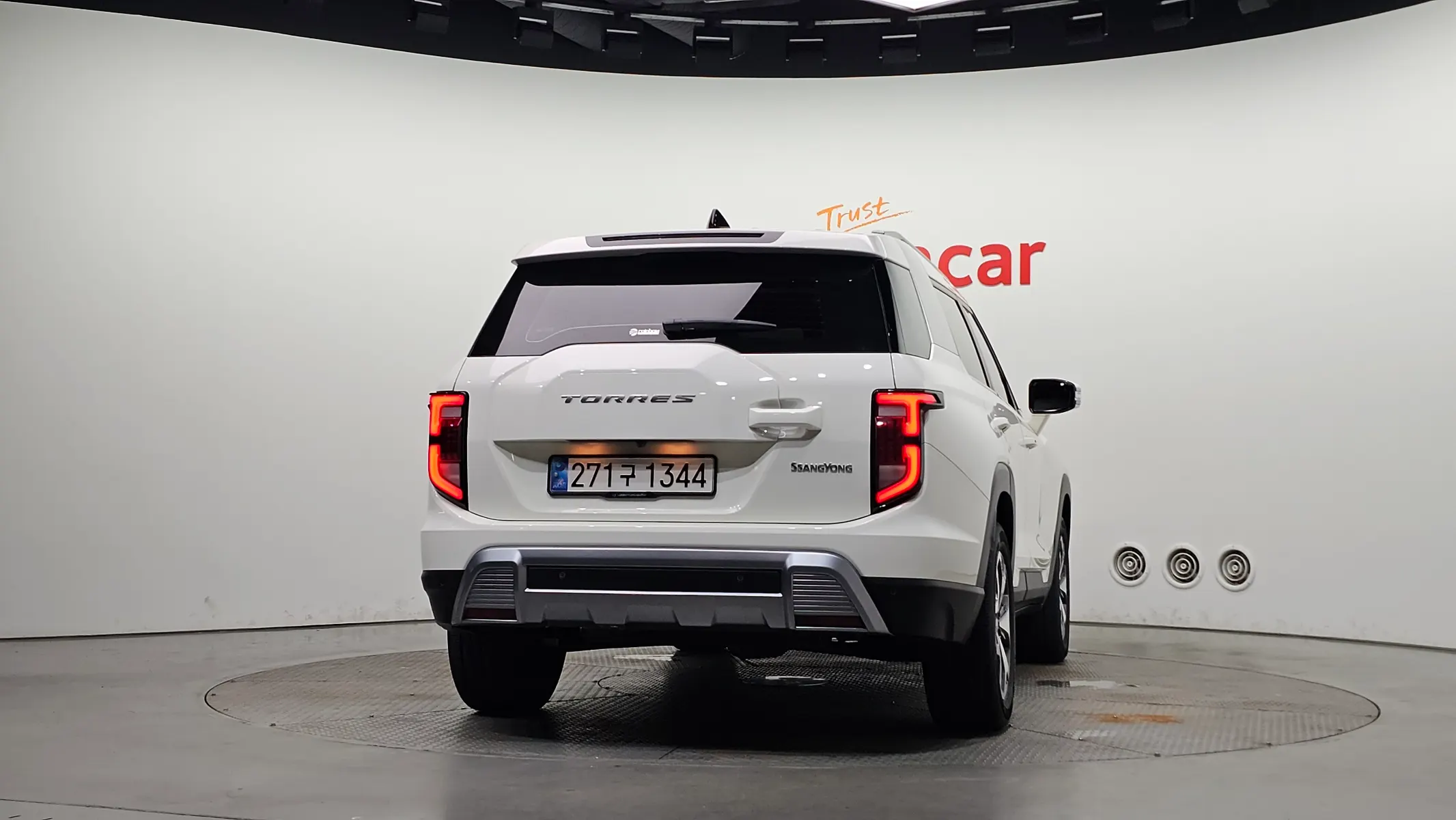 KG Mobility 토레스 1.5 2WD 2023 3/5