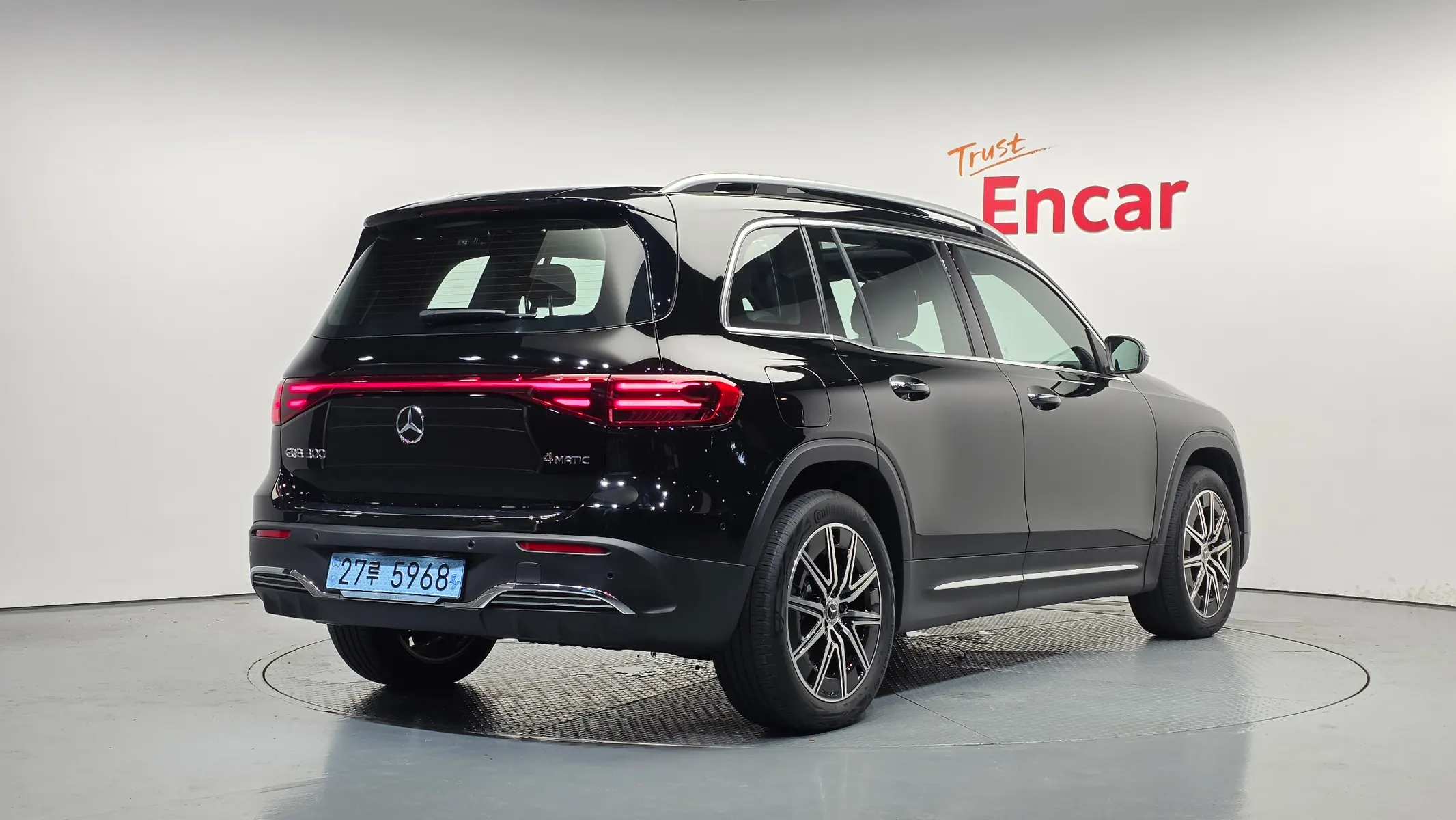 Mercedes-Benz EQB X243 EQB300 4MATIC AMG 2025 2/21