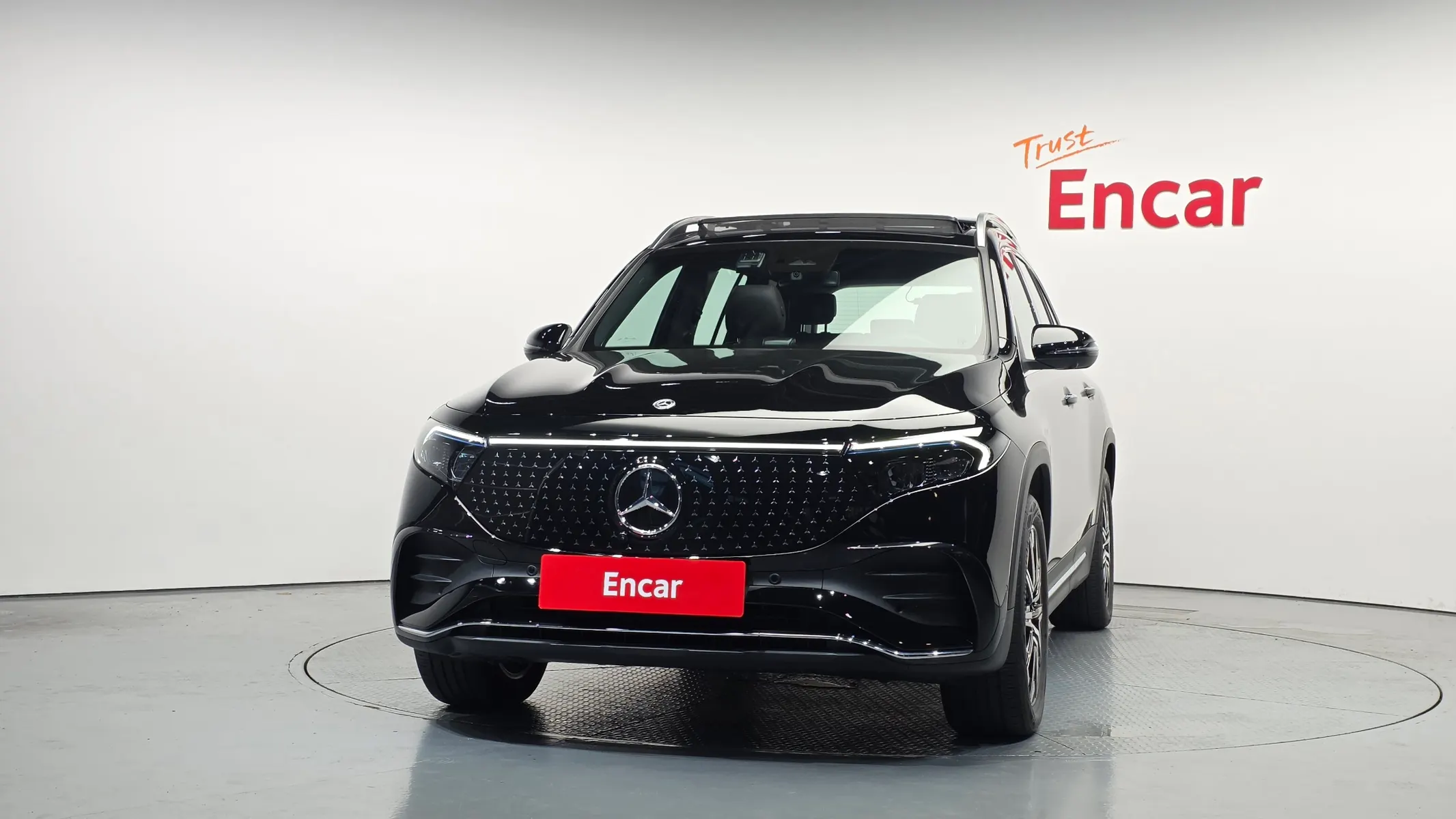 Mercedes-Benz EQB X243 EQB300 4MATIC AMG 2025 3/21