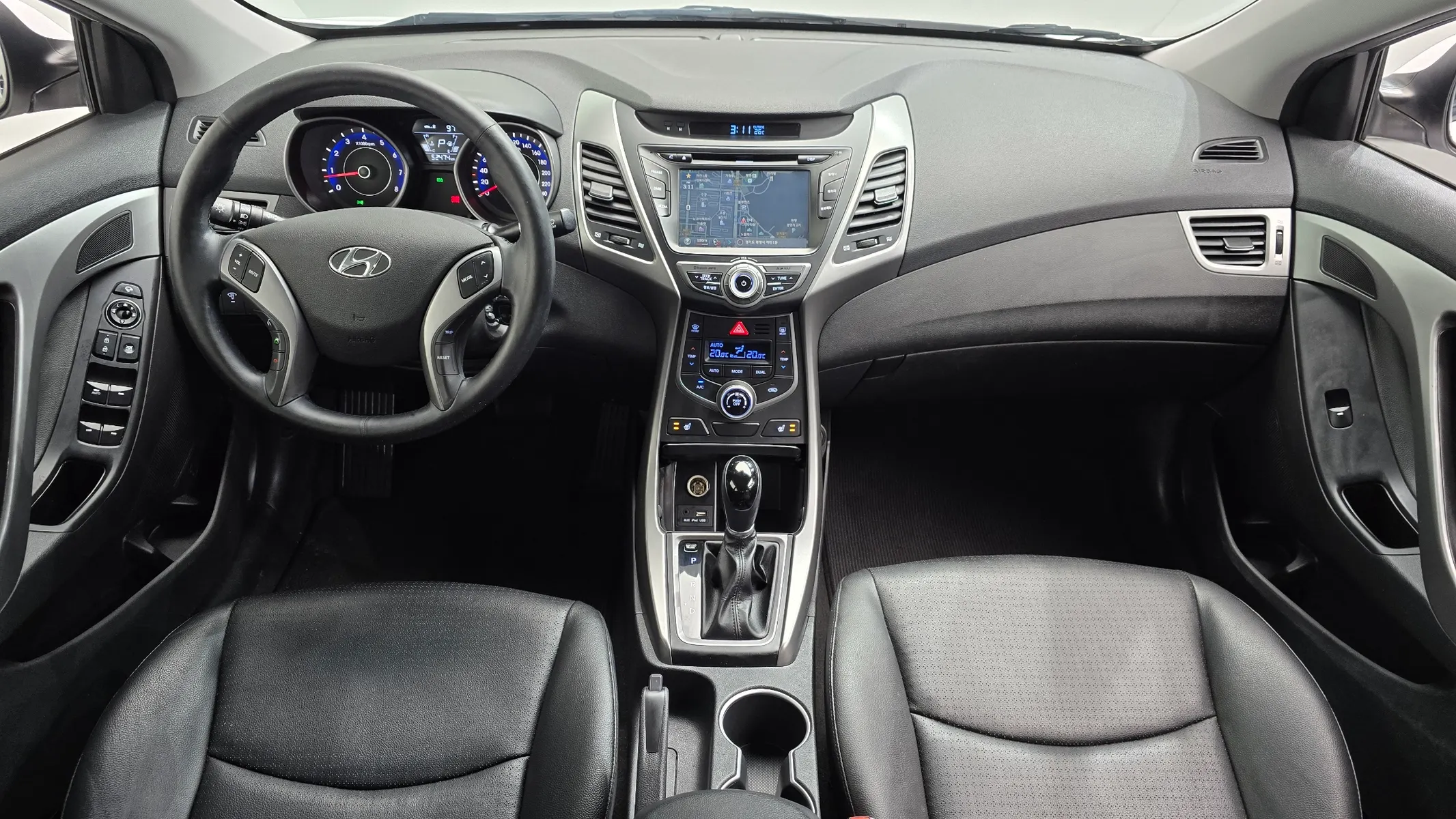 Hyundai 아반떼 1.6 GDi 2014 4/5