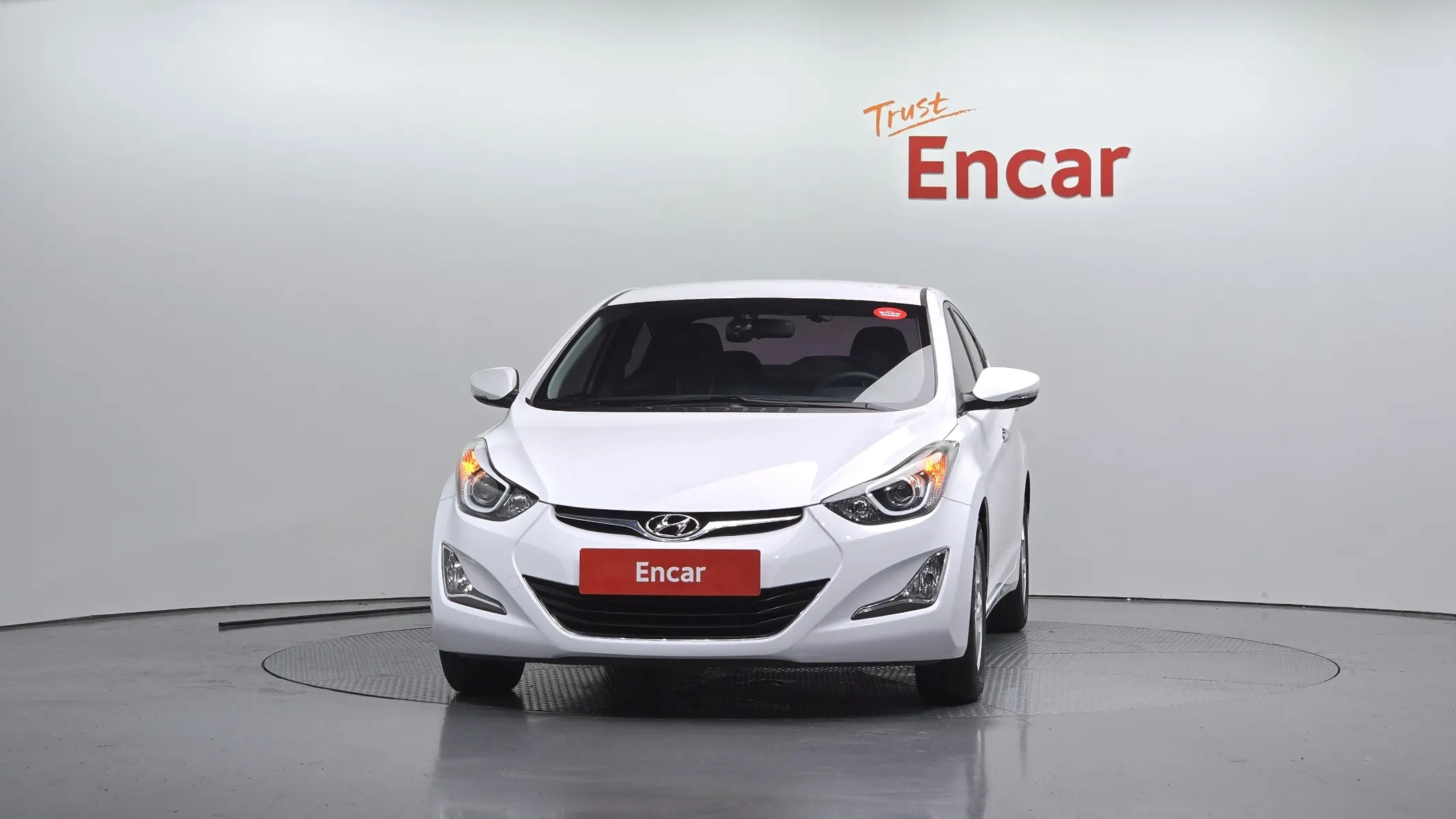 Hyundai 아반떼 1.6 GDi 2014 2/5