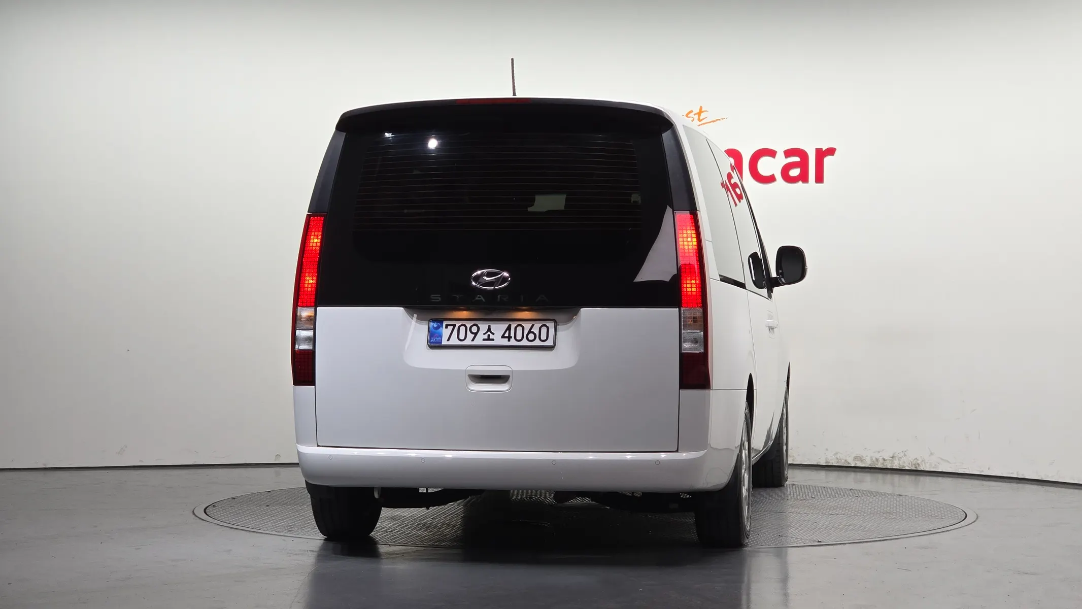 Hyundai Staria 11 2022 3/5