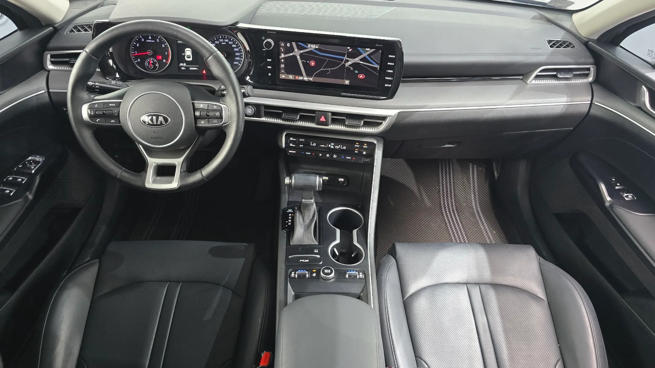 Kia K5 3 2.0 LPI() 2021 4/5