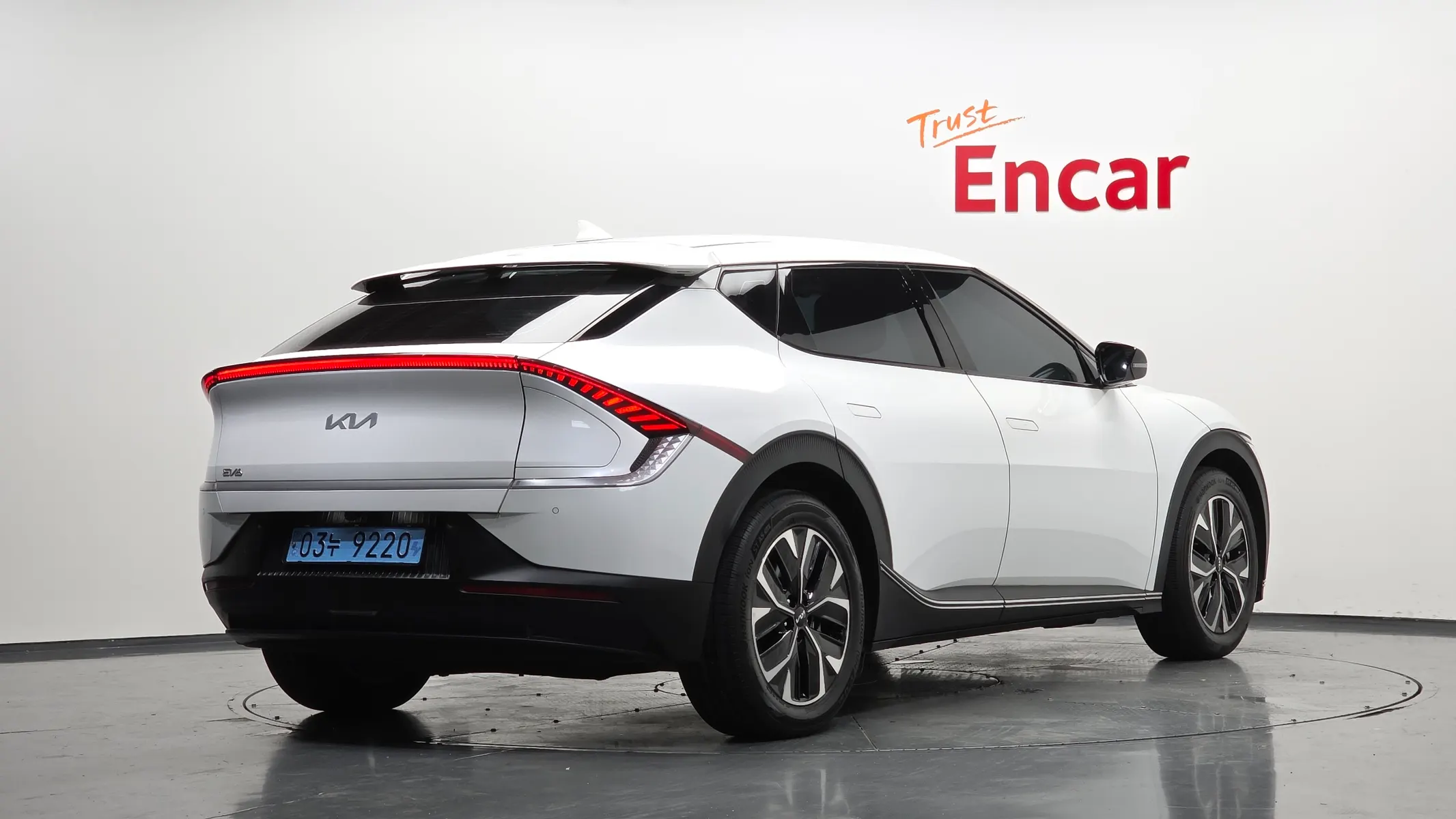 Kia EV6 2022 2/32