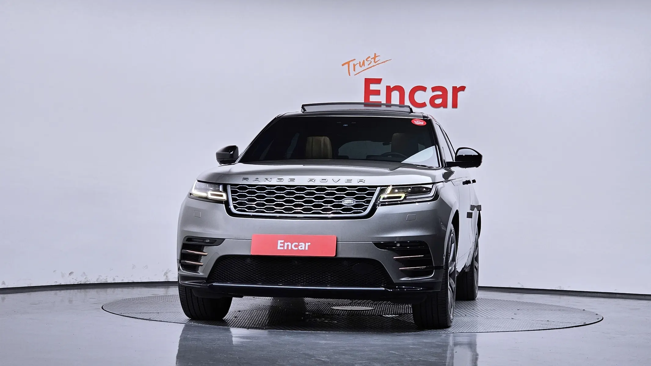 Land Rover 레인지로버 벨라 3.0 D300 R- HSE 2018 3/40