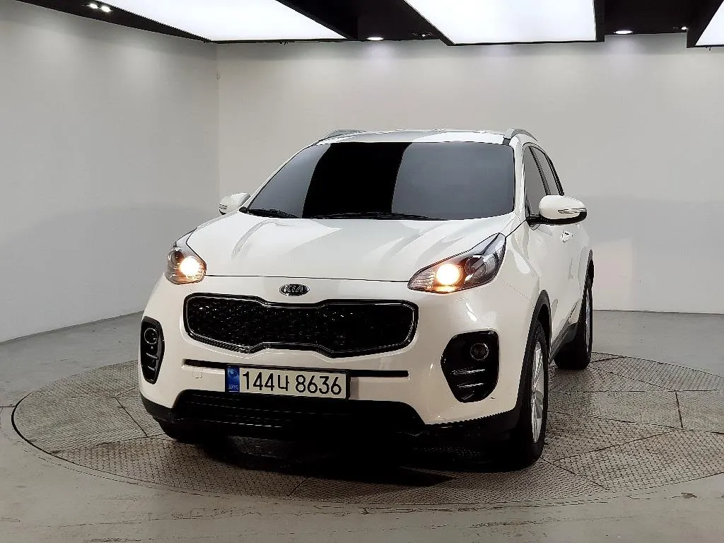 Kia 4 1.7 2WD 2016 2/21