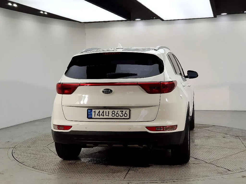 Kia 4 1.7 2WD 2016 3/21