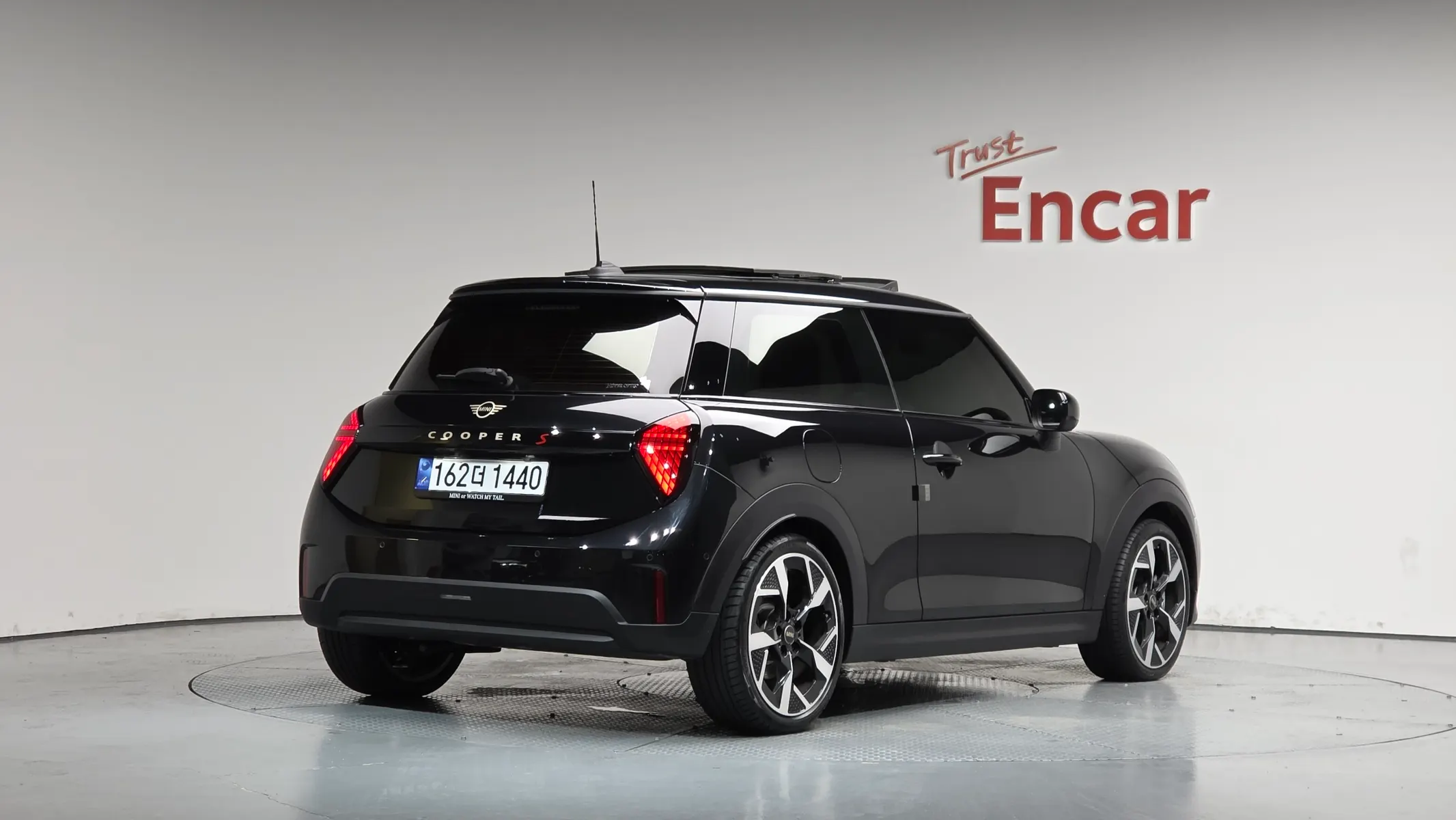 MINI S 4 2026 2/36