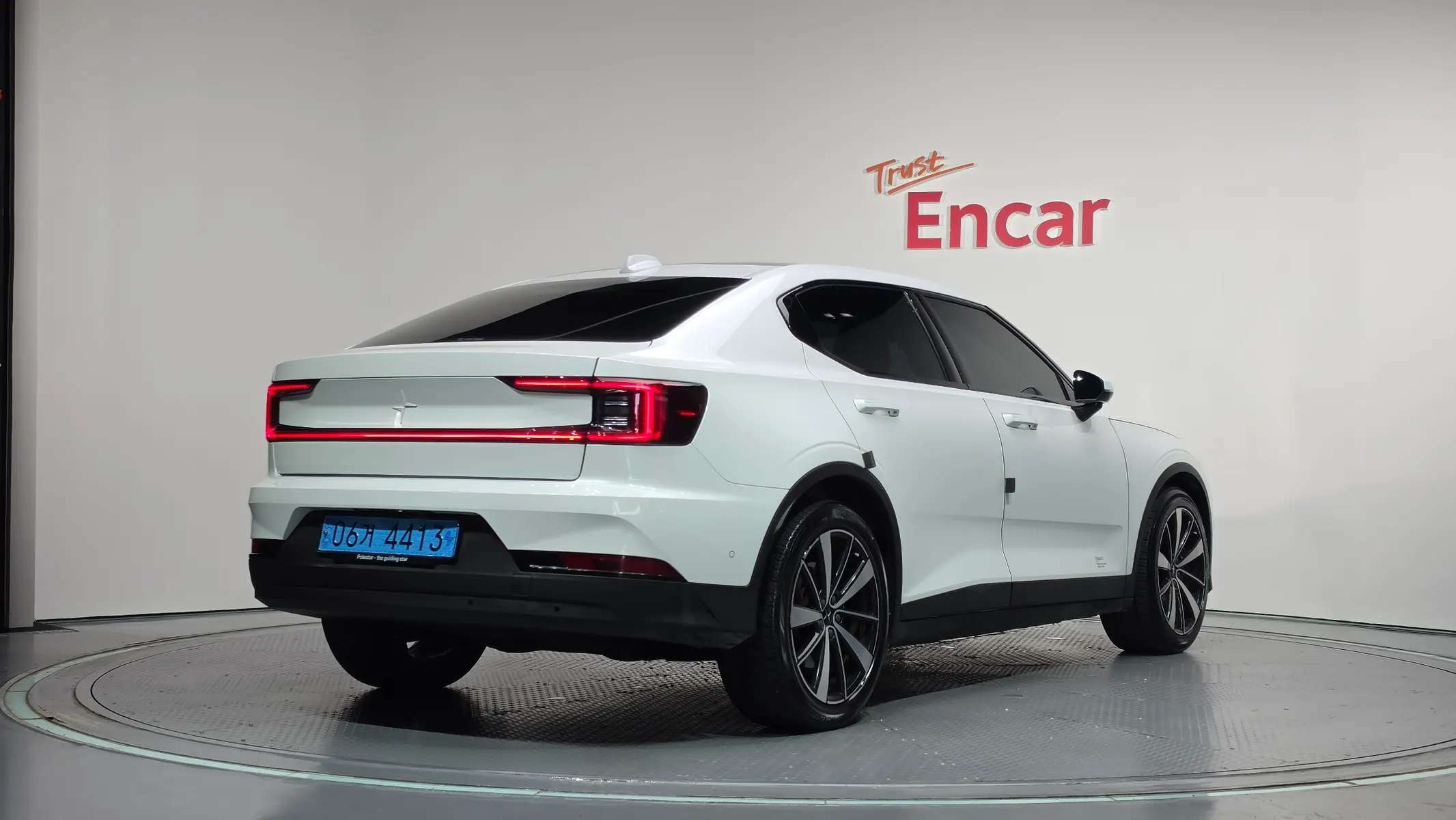 Polestar 2 2022 2/36