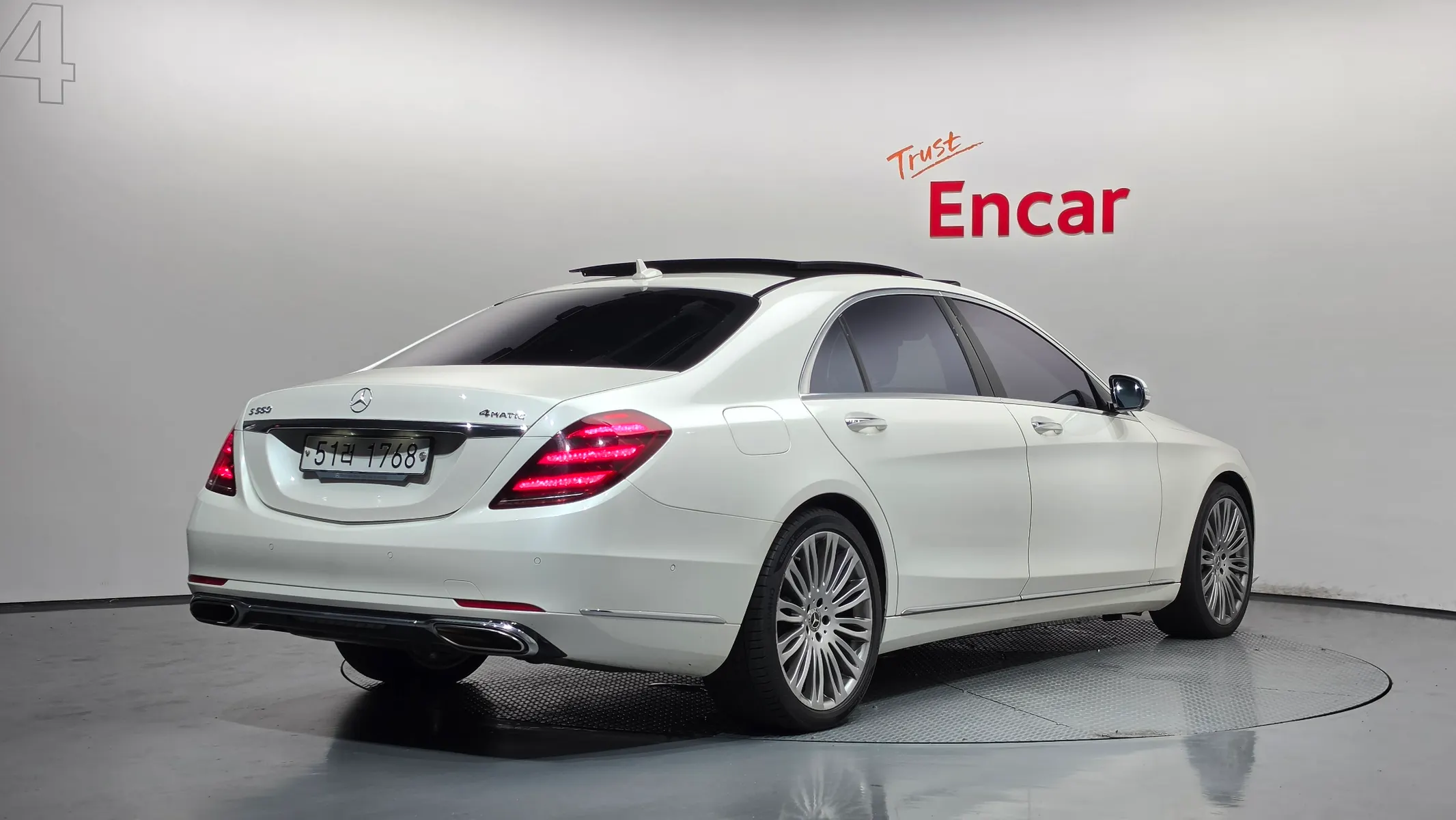 Mercedes-Benz S-Class W222 S560L 4MATIC 2018 2/40