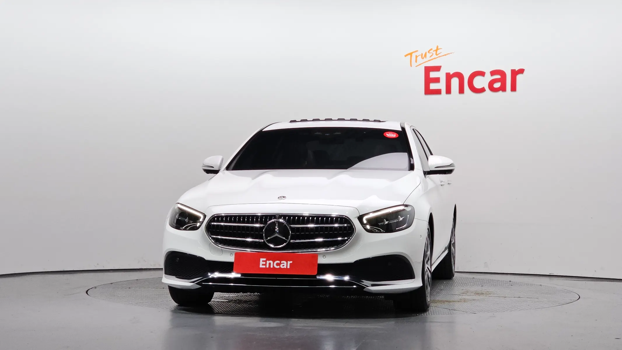 Mercedes-Benz E-Class W213 E250 2022 3/33