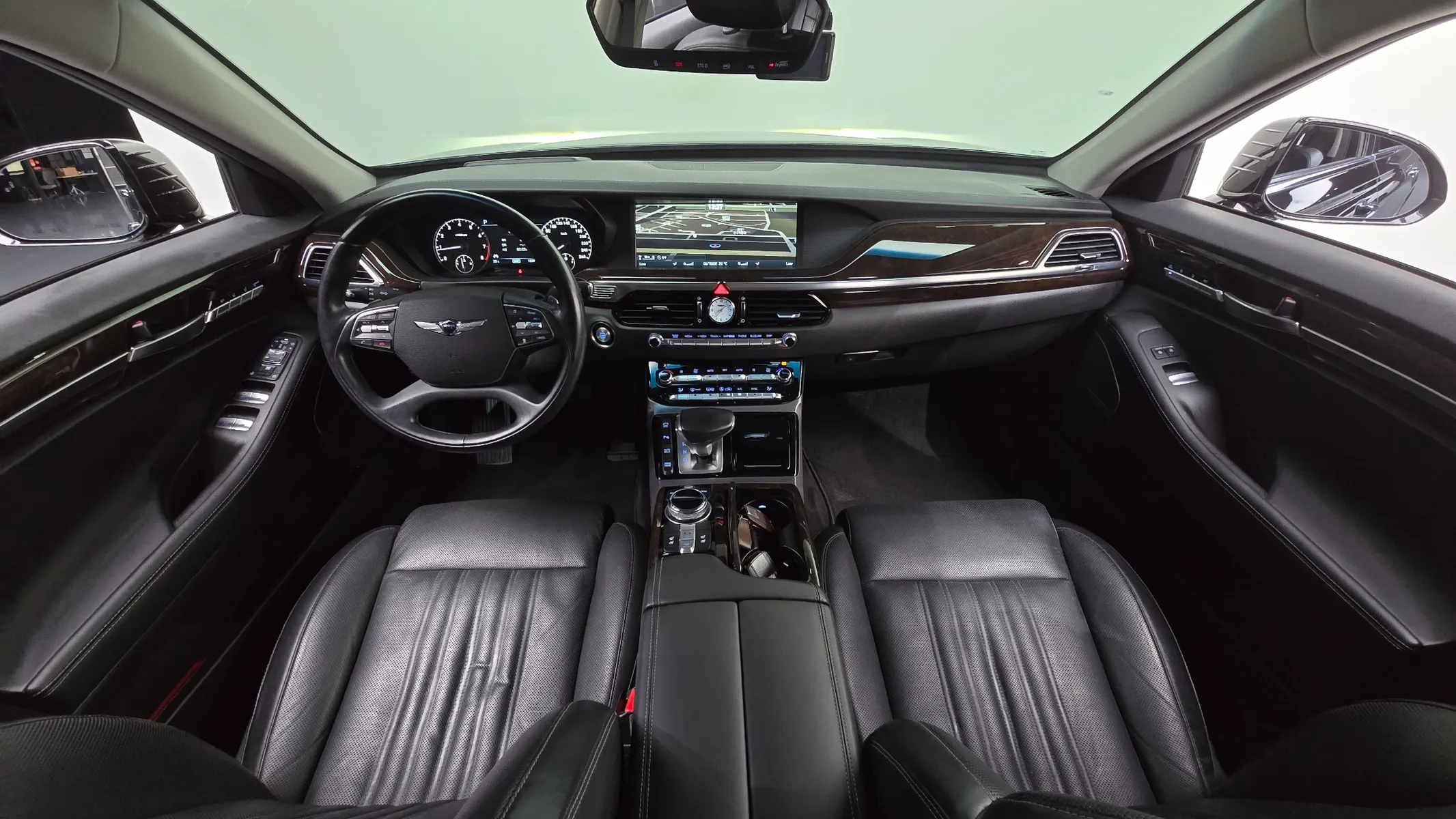 Genesis EQ900 3.3 T-GDI AWD 2017 4/5