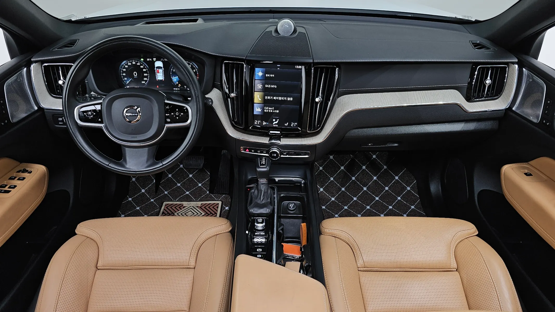 Volvo XC60 2 T6 2018 4/5
