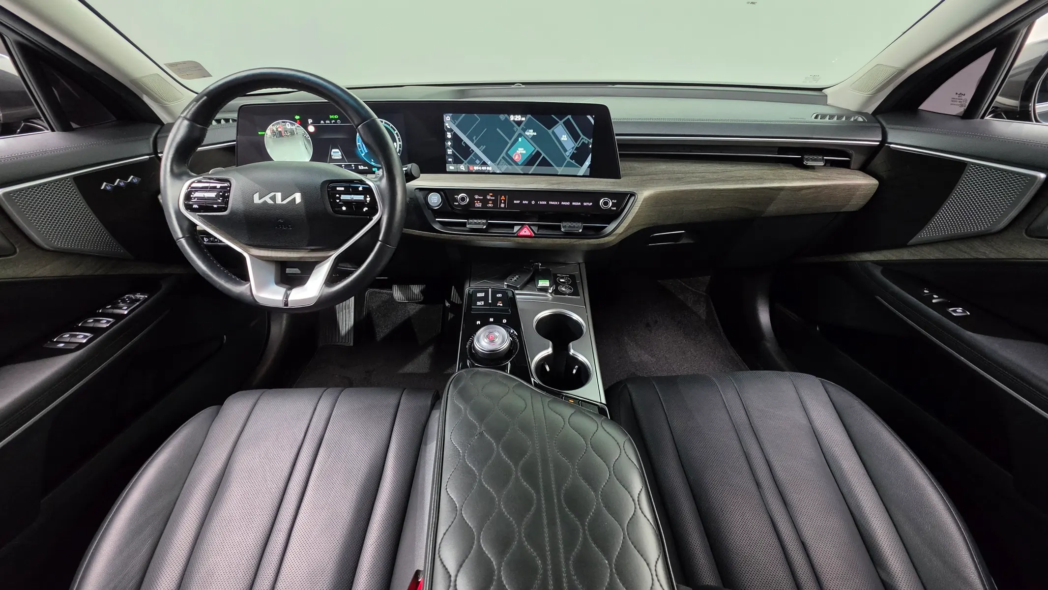 Kia K8 2023 4/5
