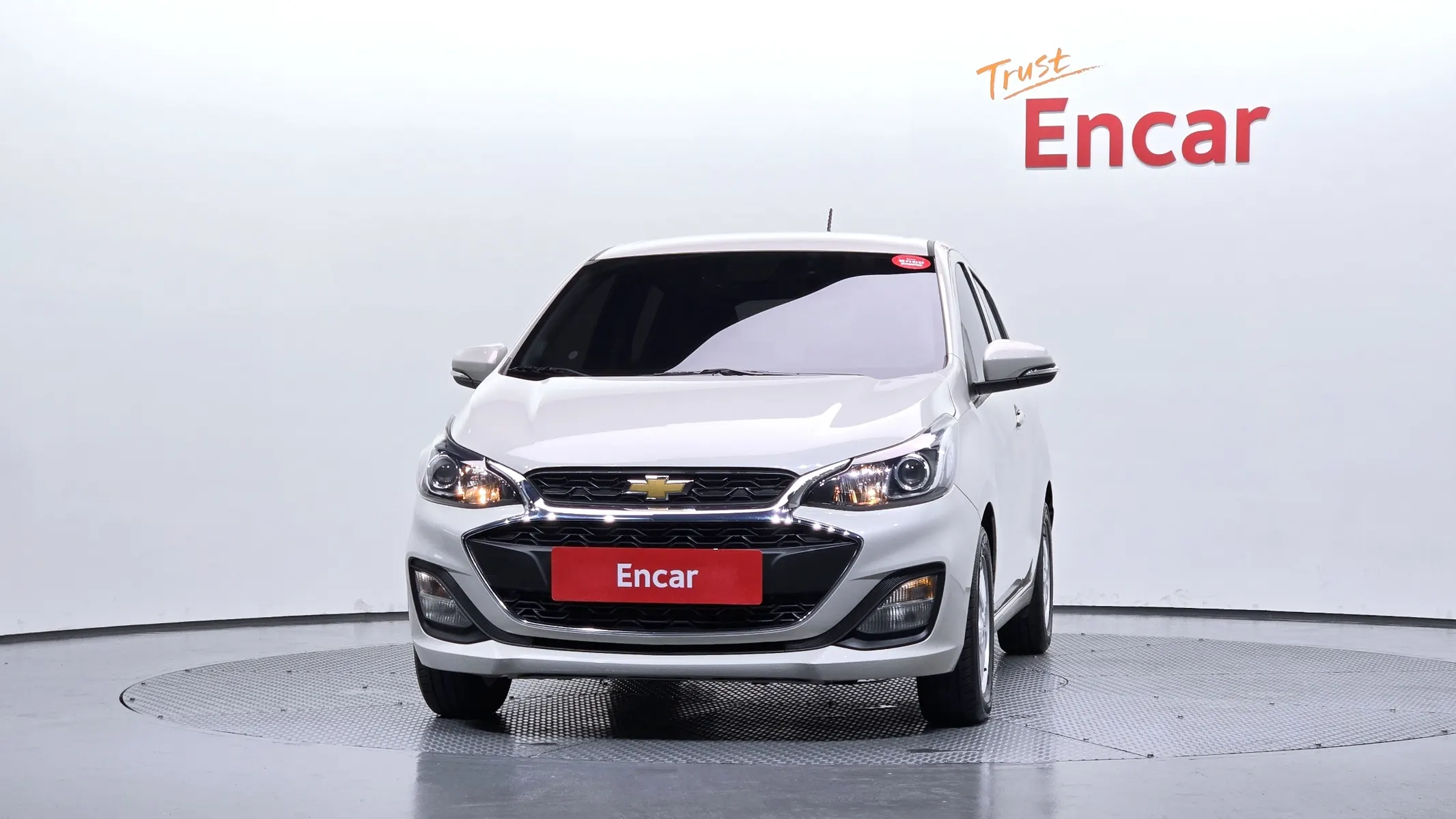 Chevrolet Spark LT 2020 2/5