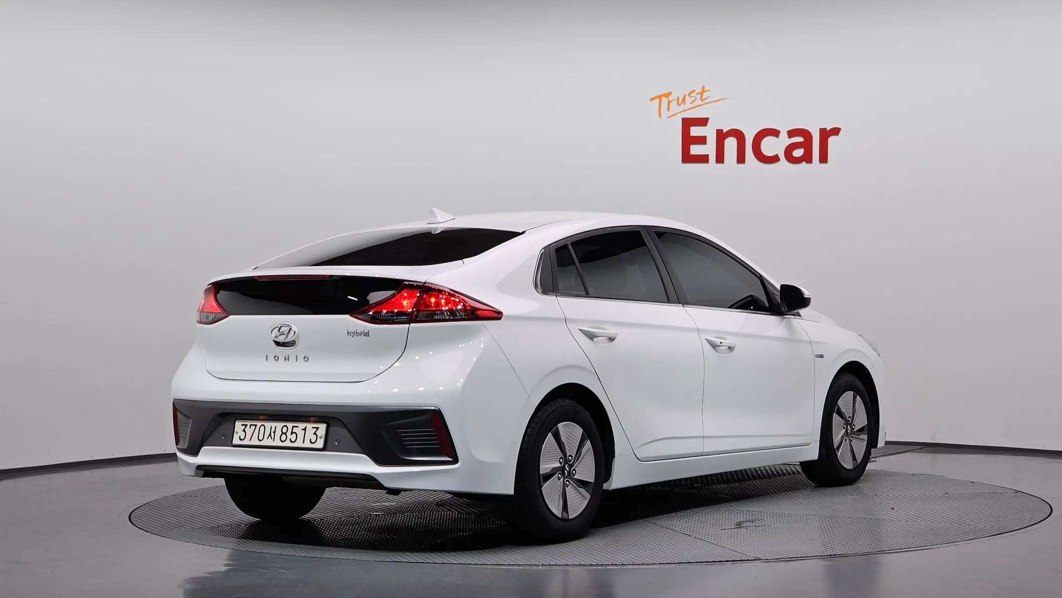 Hyundai 아이오닉 하이브리드 1.6 HEV 2020 2/32