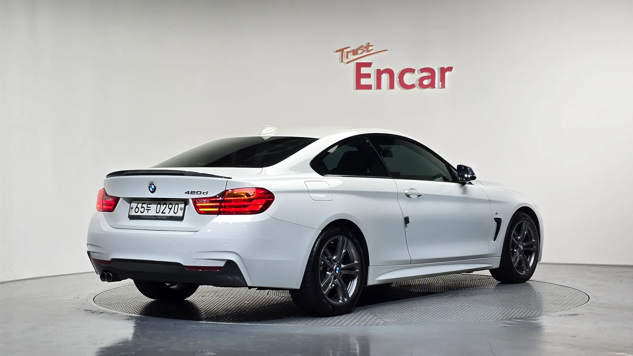 BMW 4 Series (F32) 420d M 2016 2/32
