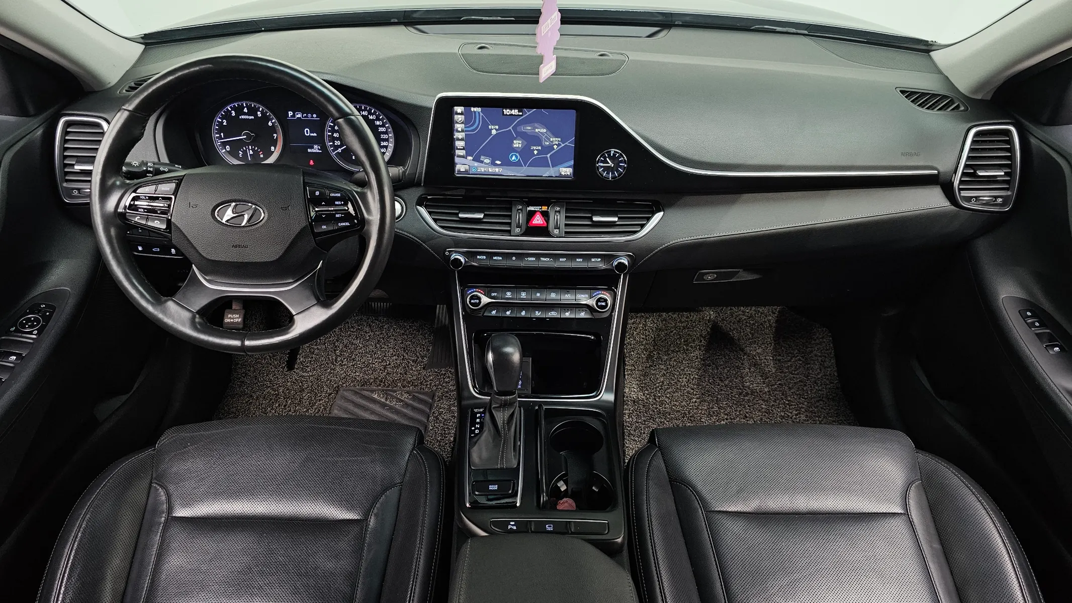 Hyundai IG 3.0 LPi () 2019 4/5