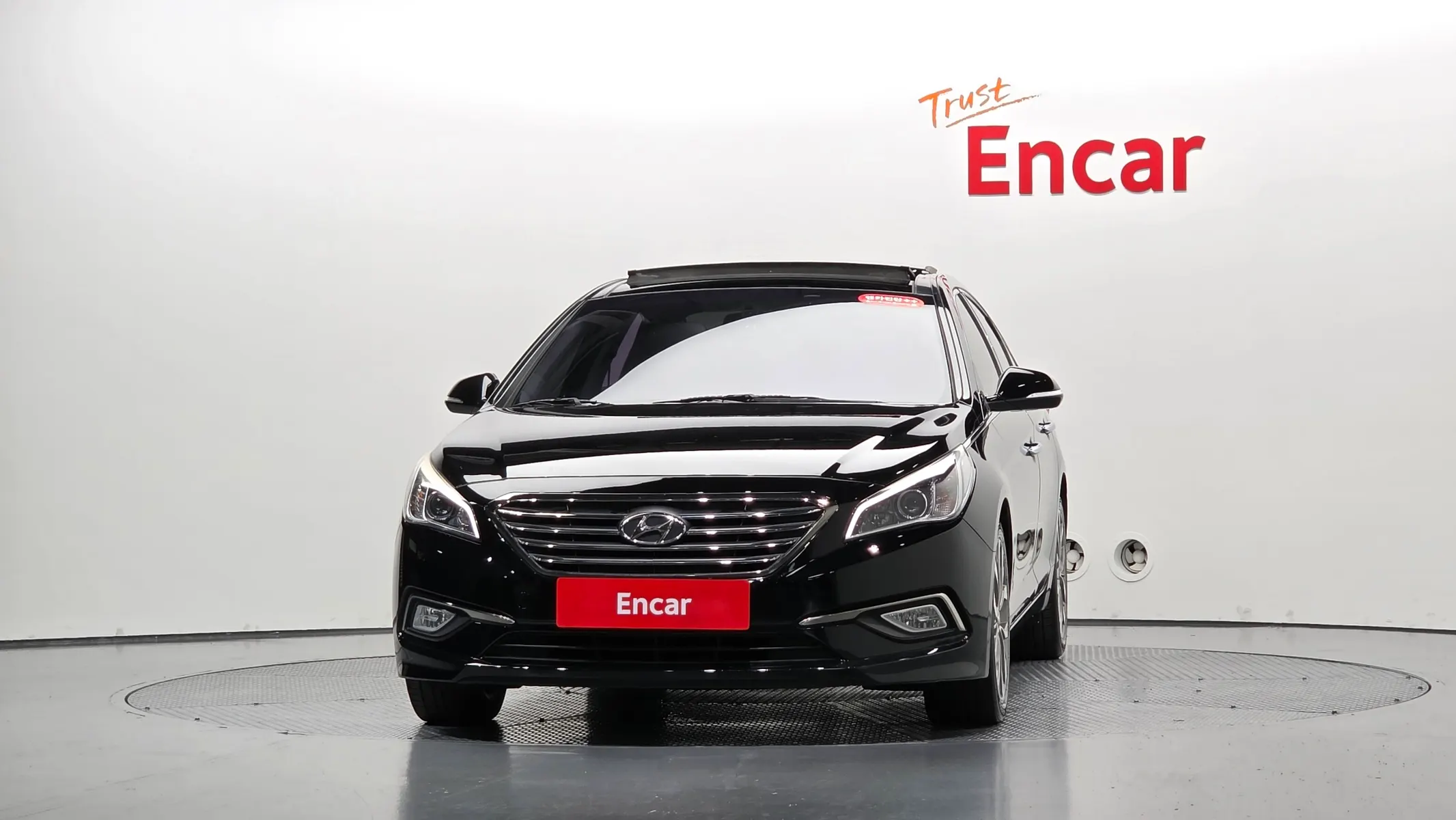 Hyundai LF 2.0 2014 3/33