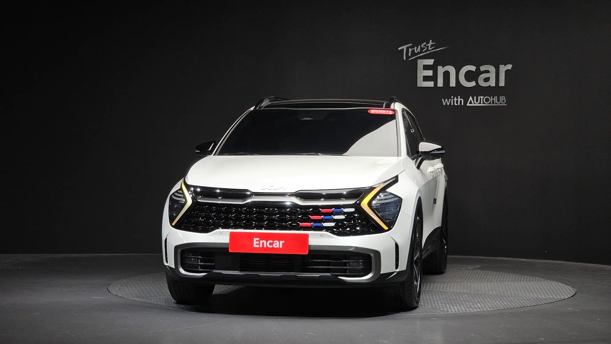 Kia 5 2WD 2023 2/5