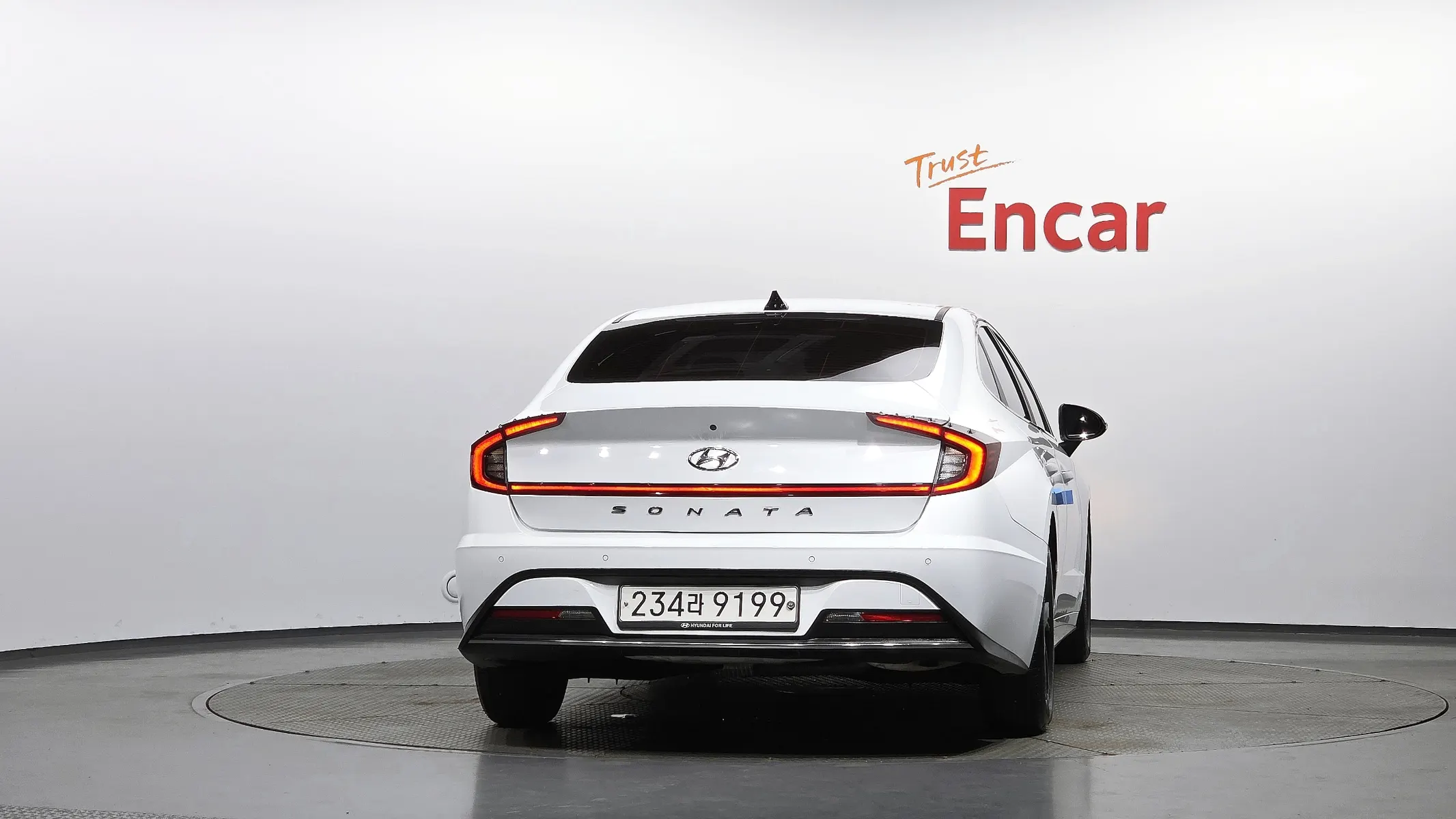 Hyundai (DN8) 2.0 LPG() 2019 3/5
