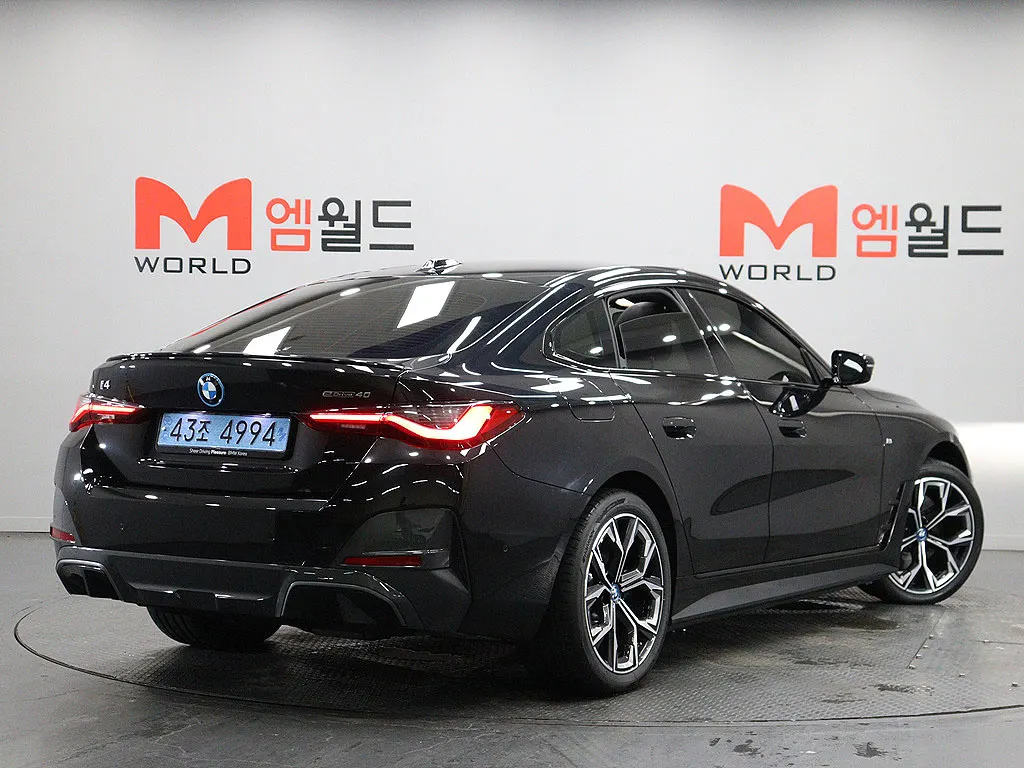 BMW i4 eDrive40 M 2024 2/21