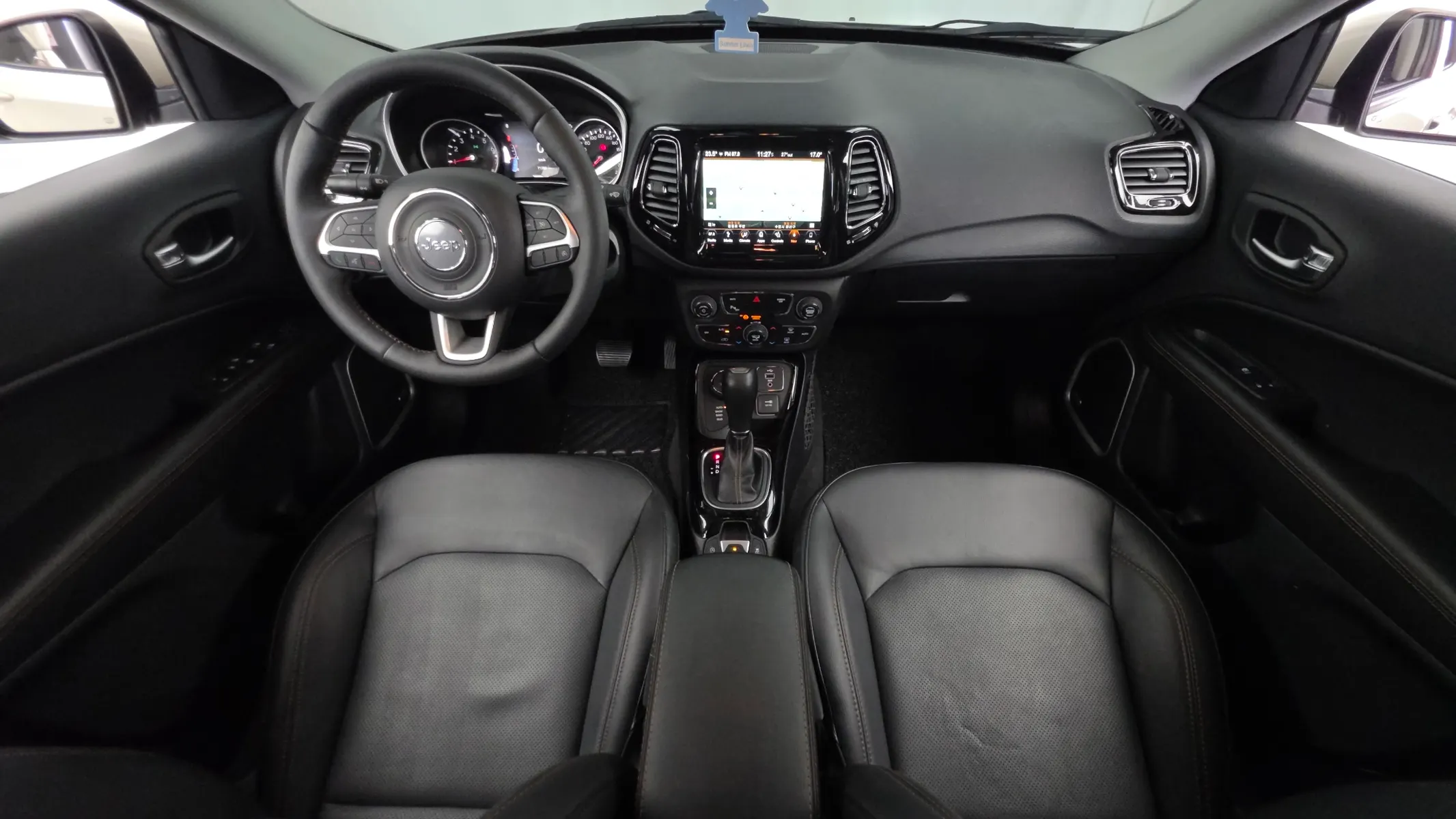 Jeep 2 2.4 AWD 2019 4/5