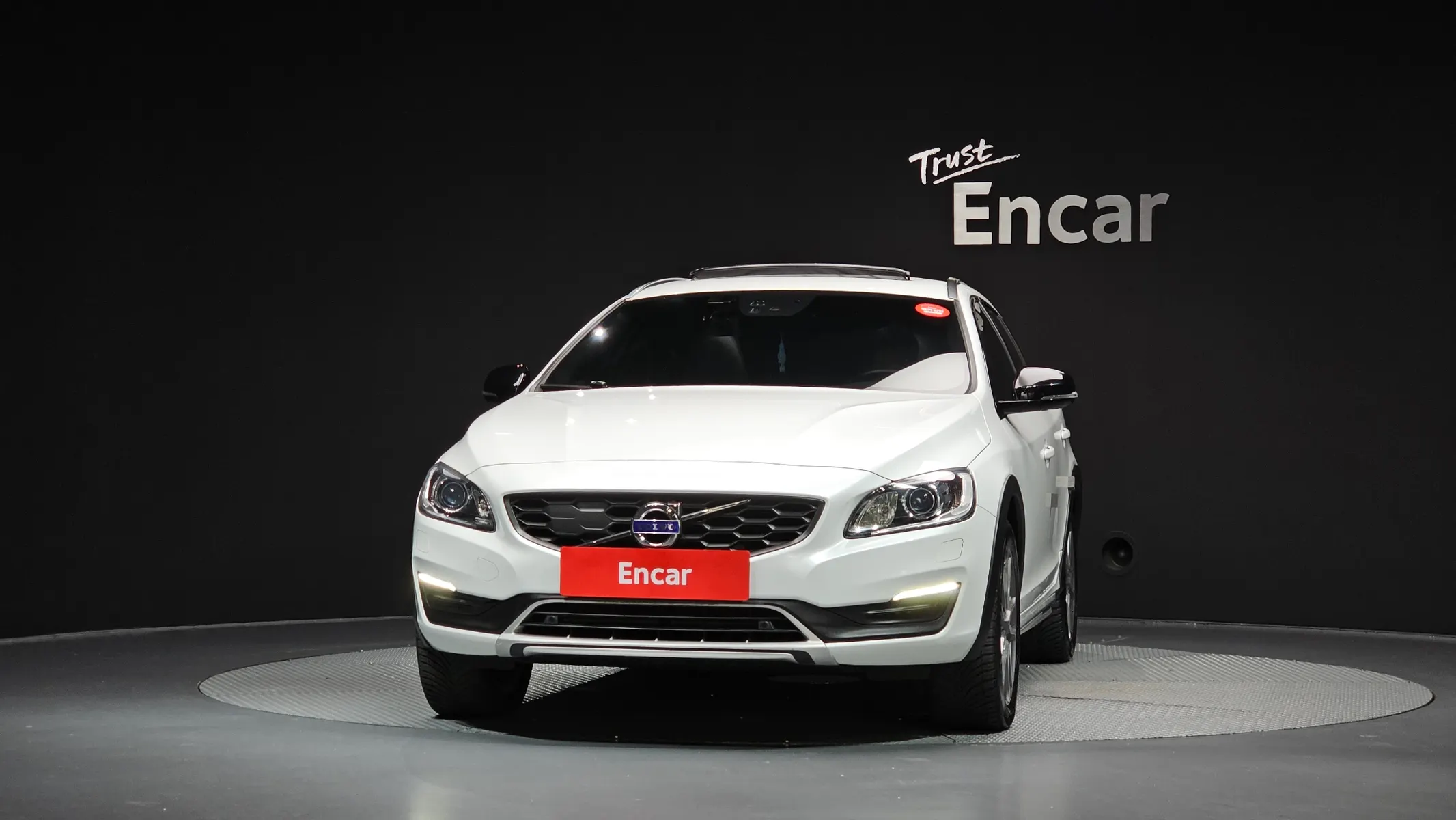 Volvo V60 D4 2017 2/5