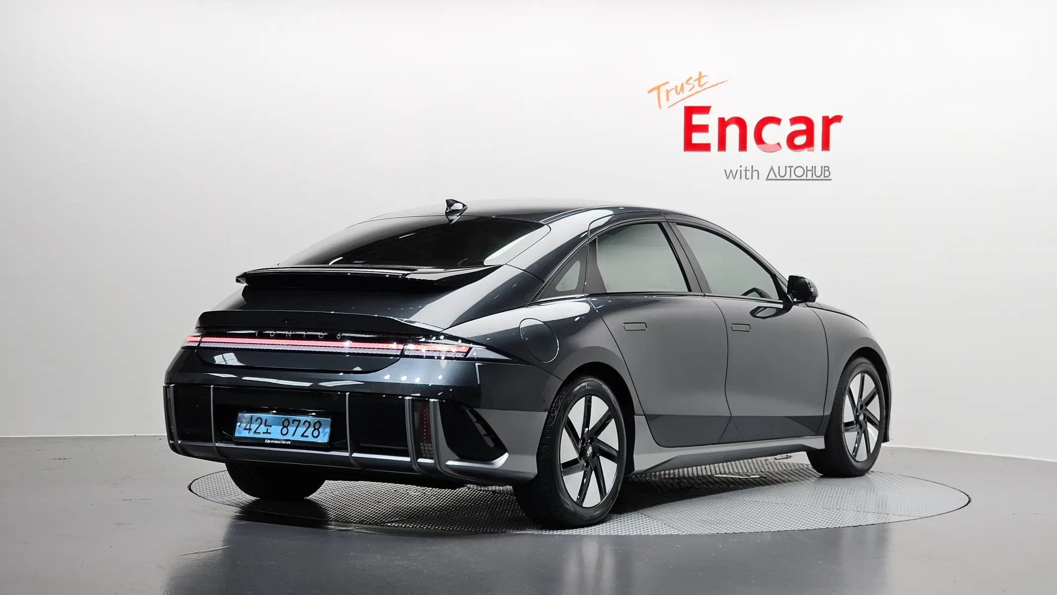Hyundai Ioniq 6 AWD 2022 2/35